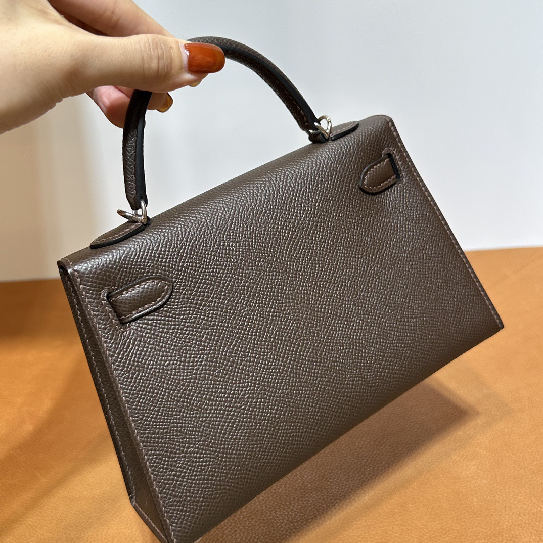 愛馬仕包包香港官網入口 Hermès Kelly Mini Sellier Epsom Leather Ecorce果皮色 樹皮色銀色五金