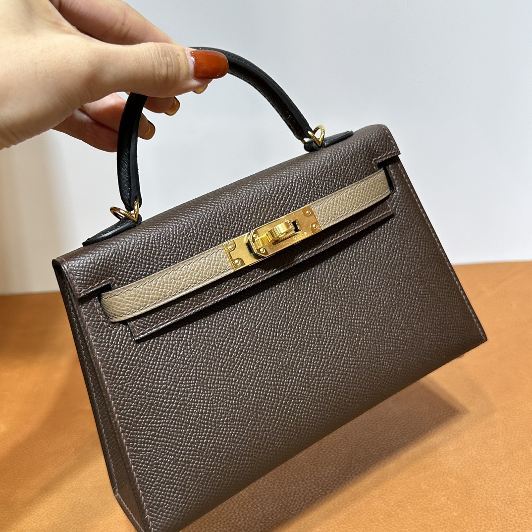 愛馬仕包包臺灣網址 Hermès Kelly Mini Sellier Epsom 4C Ecorce 樹皮色/大象灰/黑色金色五金