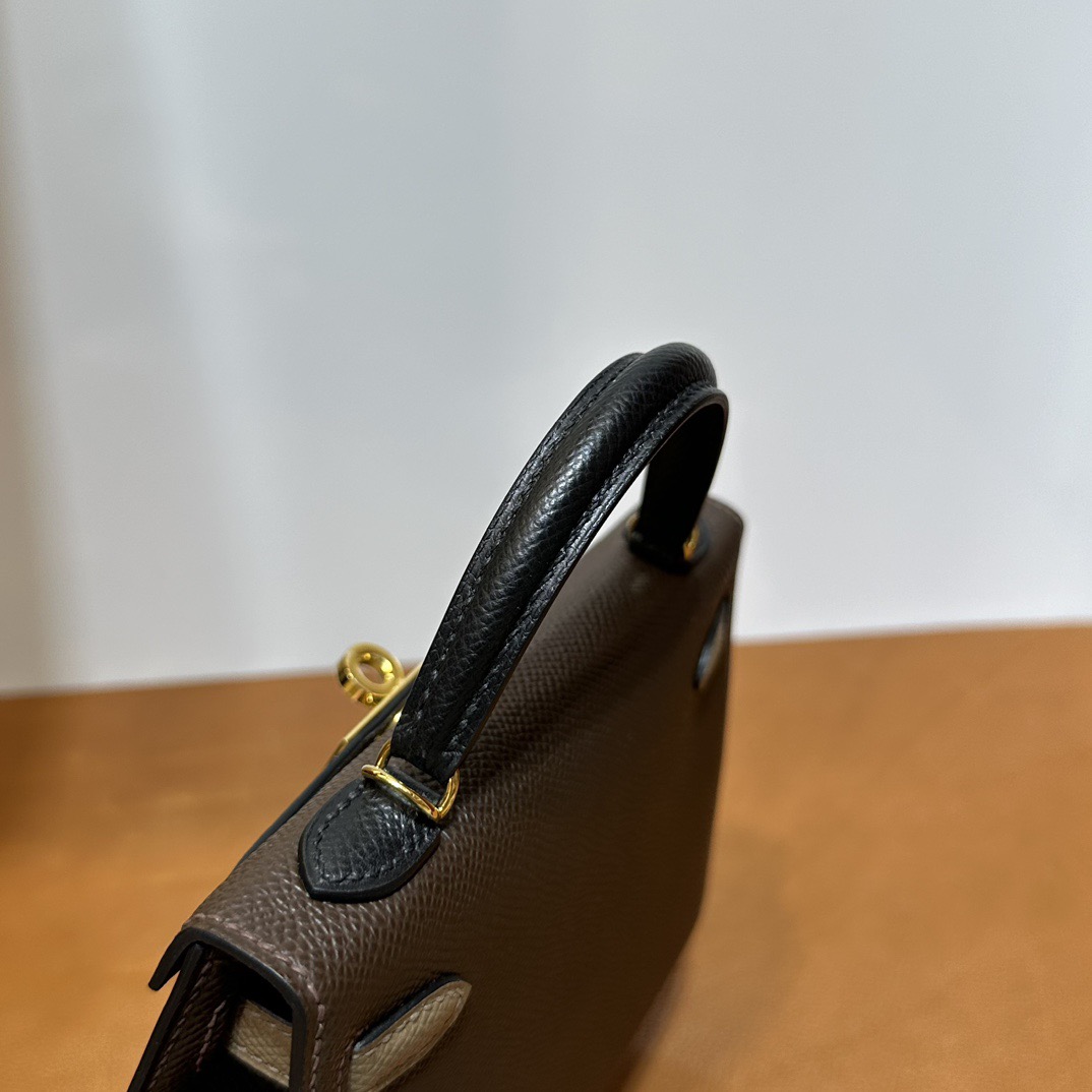 愛馬仕包包臺灣網址 Hermès Kelly Mini Sellier Epsom 4C Ecorce 樹皮色/大象灰/黑色金色五金