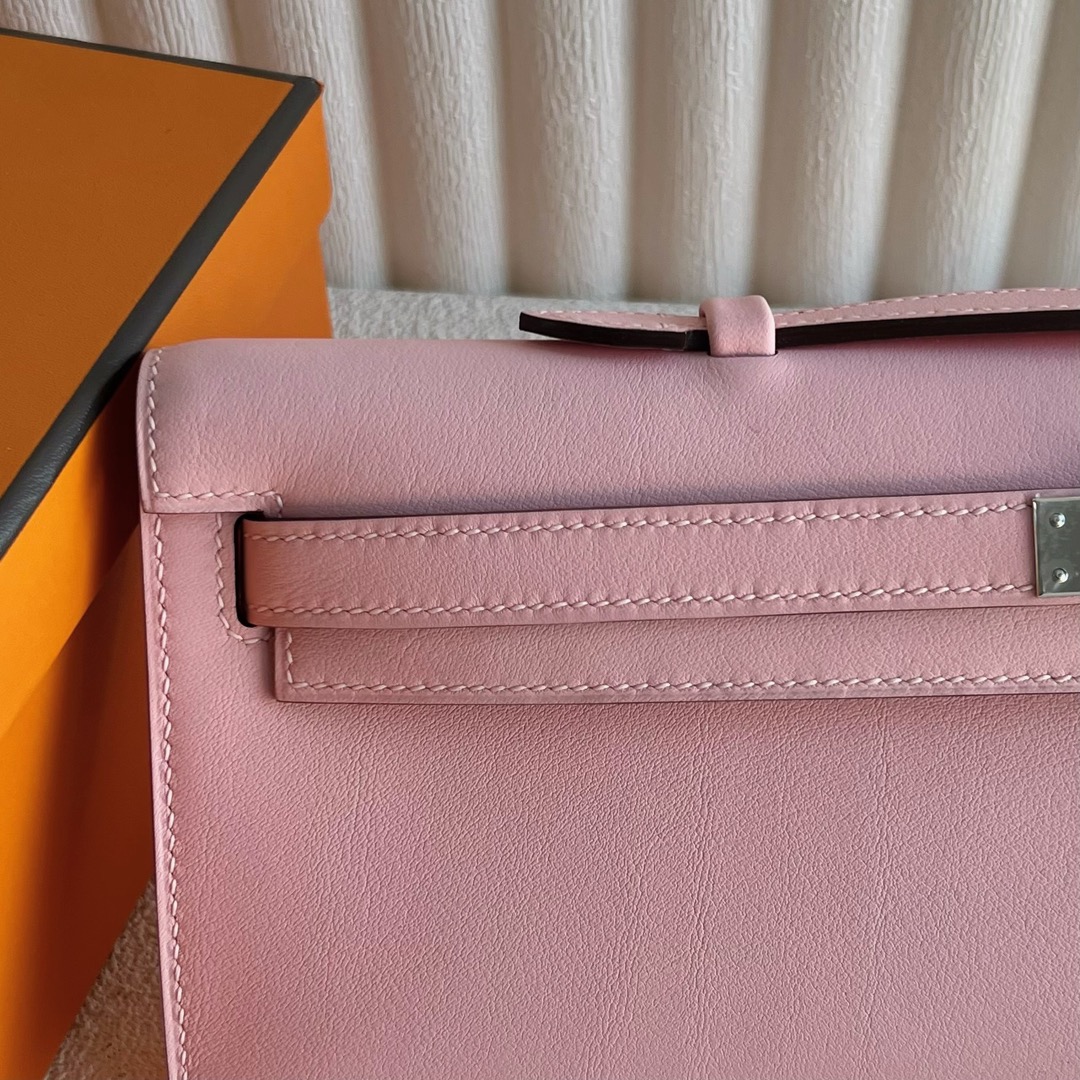 愛馬仕包包經典款Hermès Kelly Cut Swift Leather 顏色3Q Rose Sakura櫻花粉銀色五金