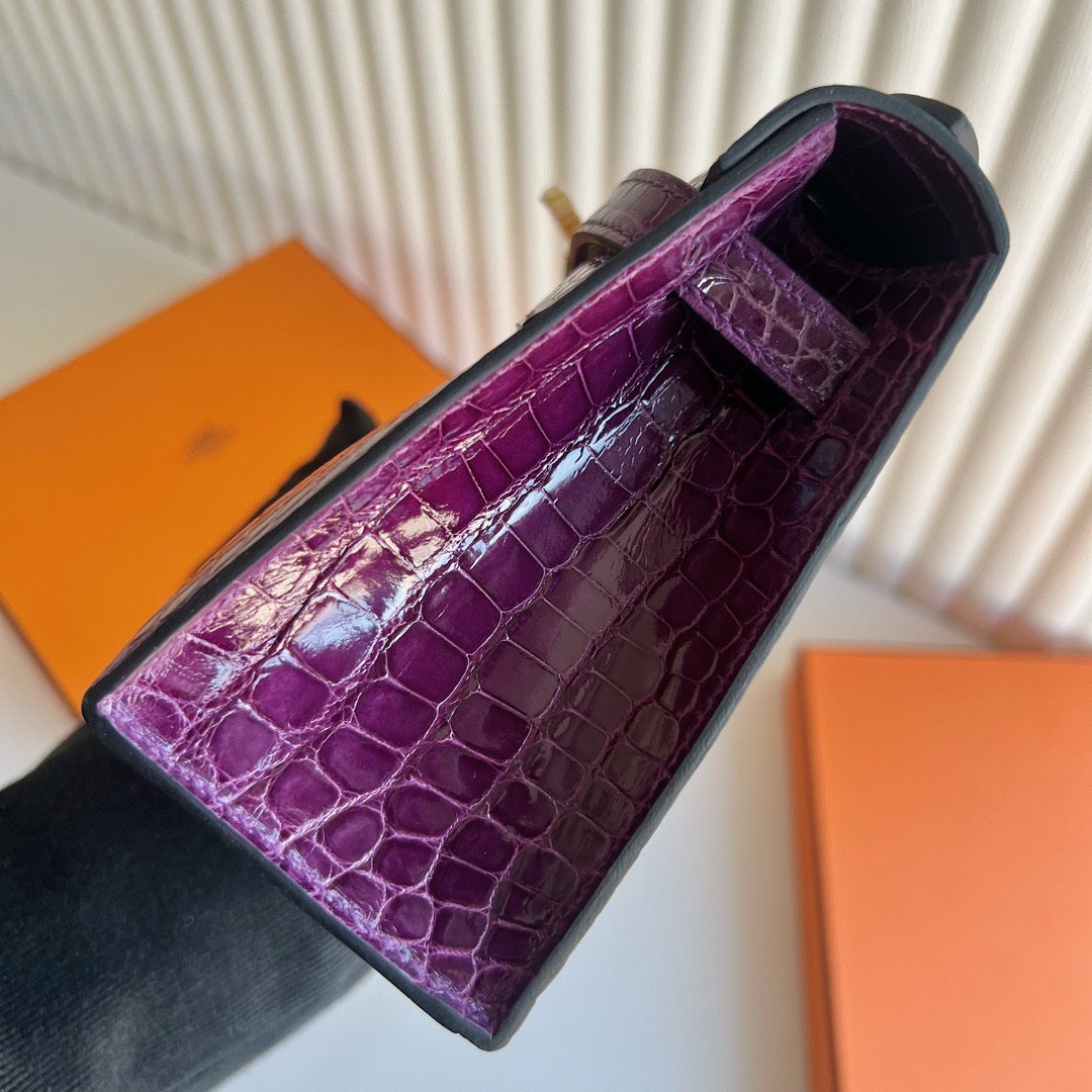 愛馬仕包包凱莉一代多少錢 Hermès Kelly Pochette 亮面美洲鱷魚 Cassis加侖紫金色五金
