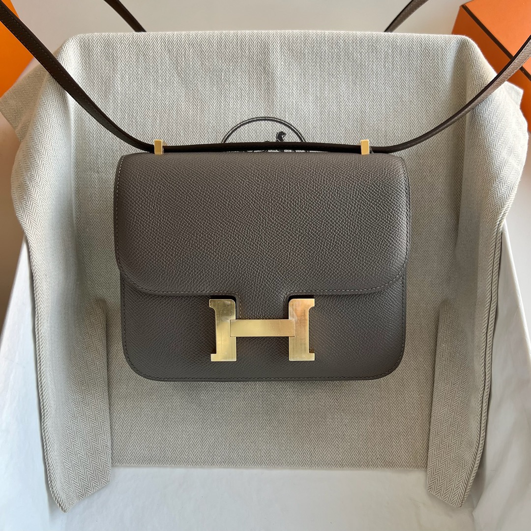 愛馬仕康康刻印在哪個位置 Hermes Constance 18 Epsom 8F Etain 錫器灰金色五金