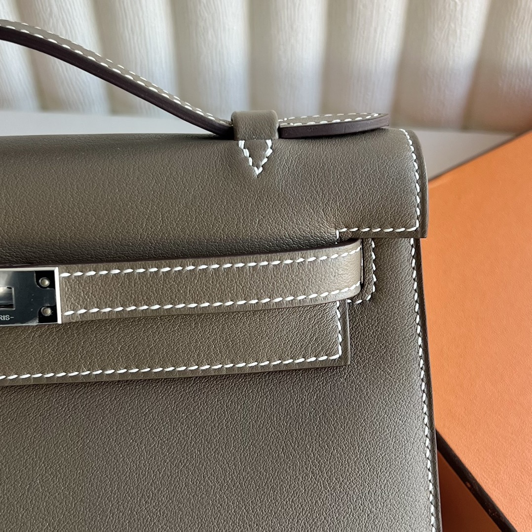 愛馬仕迷你凱莉包價格 Hermes Kelly Pochette Swift CK18 Etoupe 大象灰銀色五金