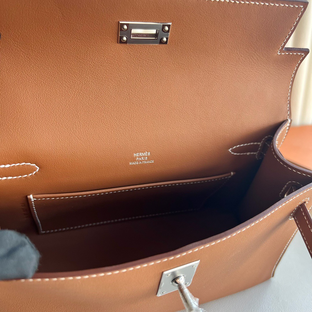 愛馬仕凱莉包尺寸大全 Hermes Kelly Pochette Swift CK37 Gold金棕色 銀色五金