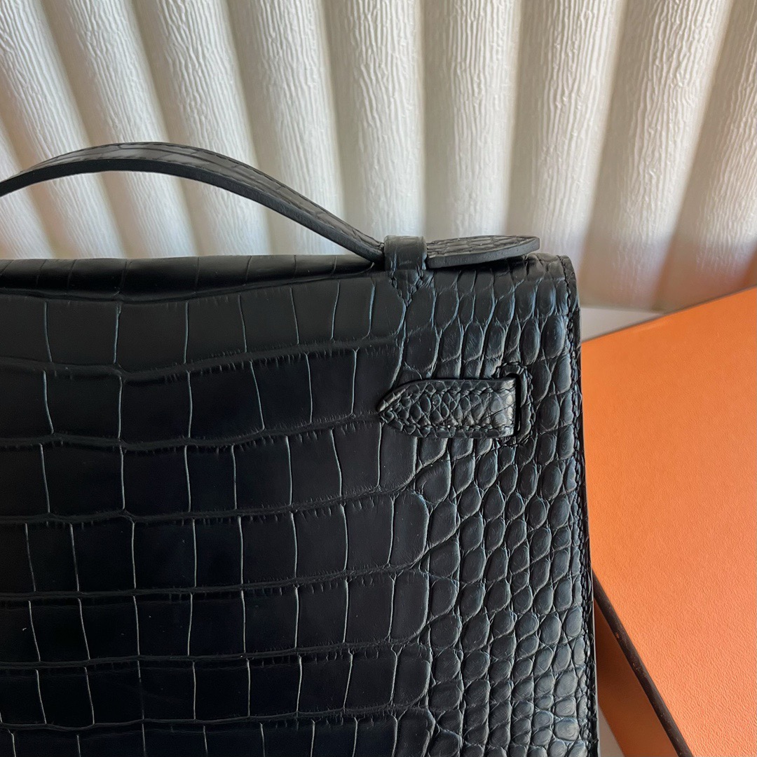 愛馬仕凱莉包包所有系列 Hermes Kelly Pochette 黑色So Black Alligator Crocodile 霧面“口“方塊美洲鱷魚皮