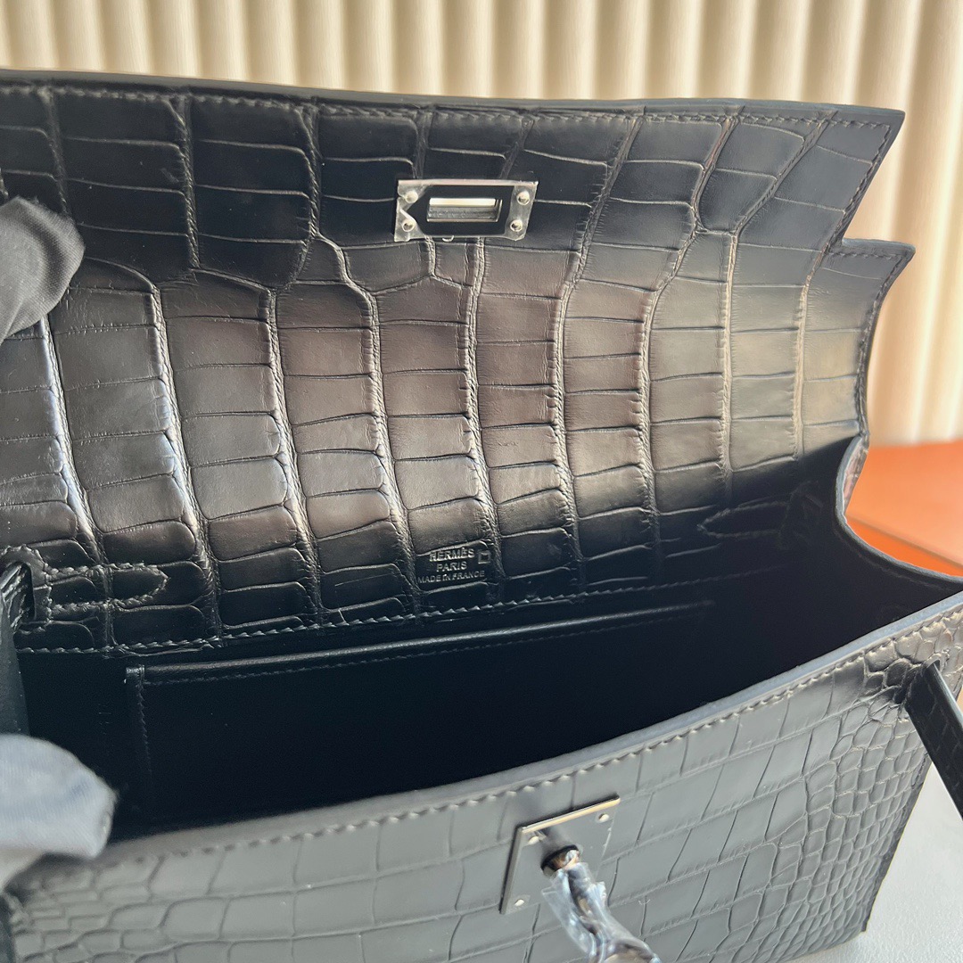 愛馬仕凱莉包包所有系列 Hermes Kelly Pochette 黑色So Black Alligator Crocodile 霧面“口“方塊美洲鱷魚皮