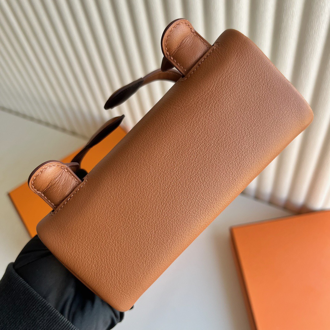 愛馬仕包包刻印在哪裡找 Hermes Kelly doll Swift CK37 Gold金棕色/咖啡色銀色五金