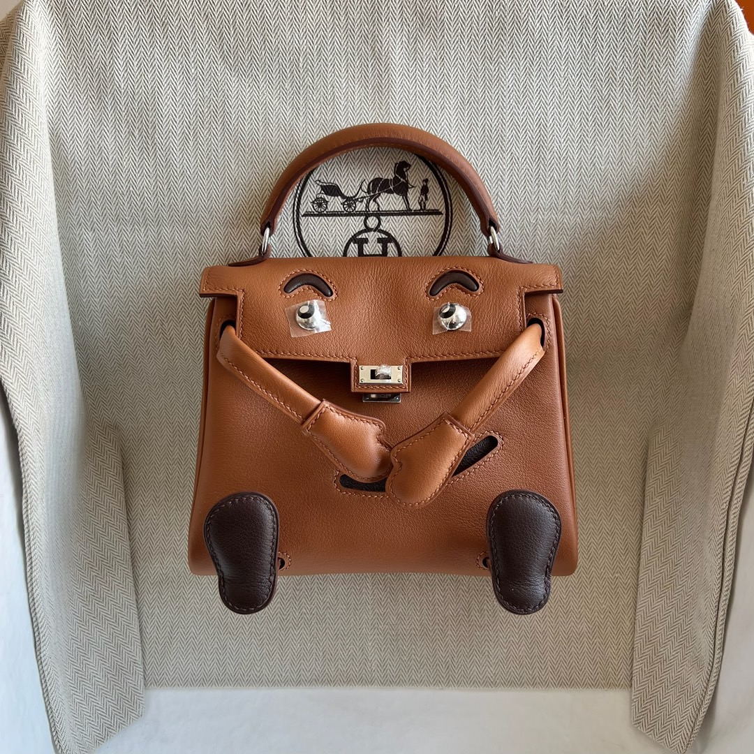 愛馬仕包包刻印在哪裡找 Hermes Kelly doll Swift CK37 Gold金棕色/咖啡色銀色五金