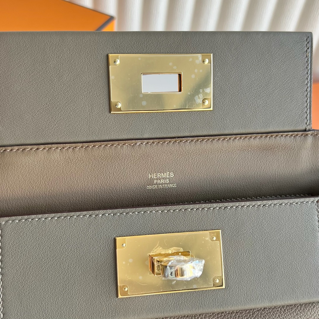 愛馬仕2424包包刻印 Hermes Mini 2424 Evercolor/Swift 威馬犬米色/大象灰金色五金