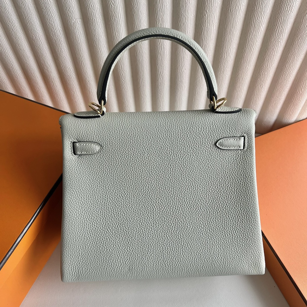 愛馬仕凱莉包包圖片及價格 Hermes Kelly 25 Togo W0 Gris Neve 冰晶灰金色五金-Qatar Kuwait Hermes Birkin Kelly Lindy bag 愛馬仕凱莉包包圖片及價格 Hermes Kelly 25 Togo W0 Gris Neve 冰晶灰金色五金