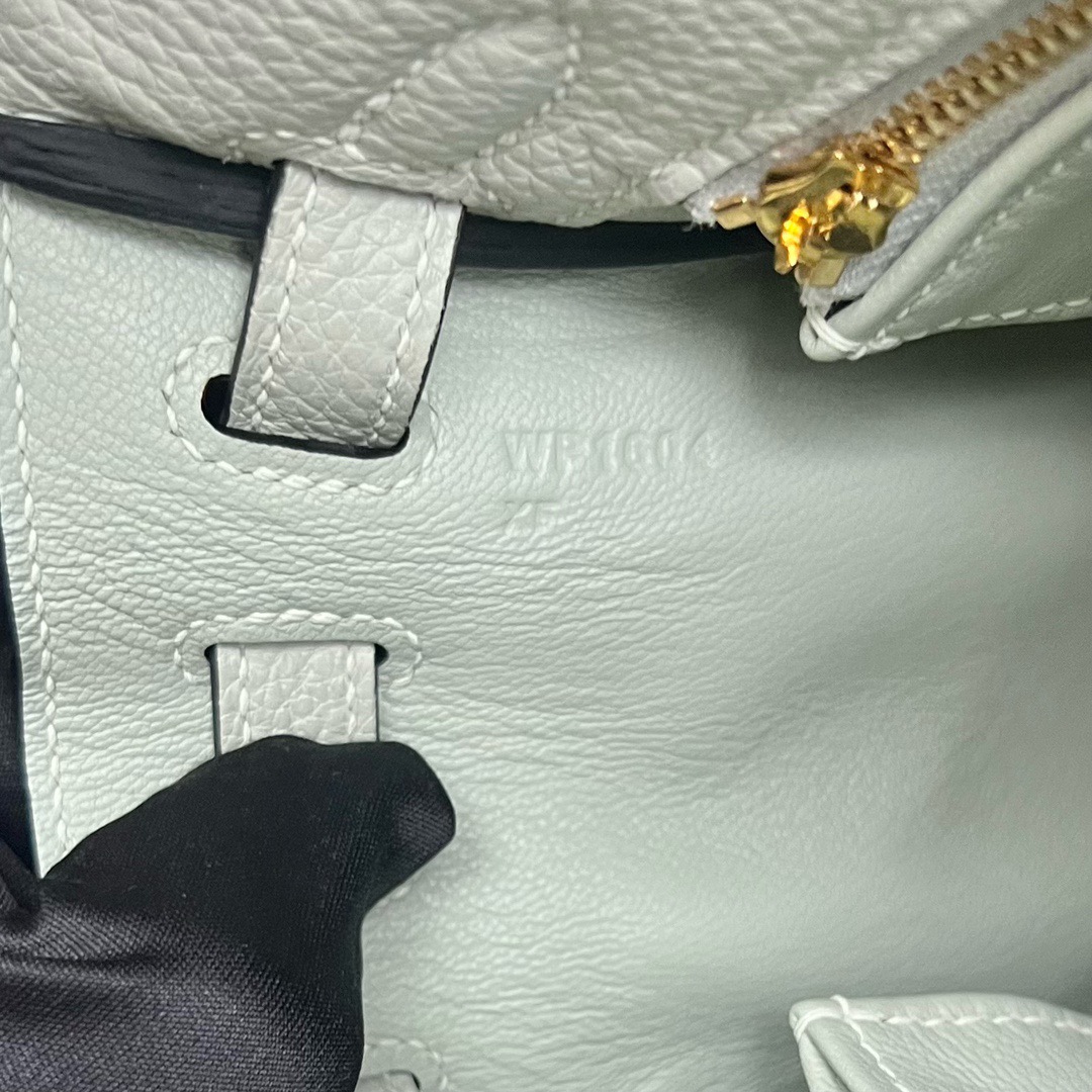 愛馬仕凱莉包包圖片及價格 Hermes Kelly 25 Togo W0 Gris Neve 冰晶灰金色五金-Qatar Kuwait Hermes Birkin Kelly Lindy bag 愛馬仕凱莉包包圖片及價格 Hermes Kelly 25 Togo W0 Gris Neve 冰晶灰金色五金