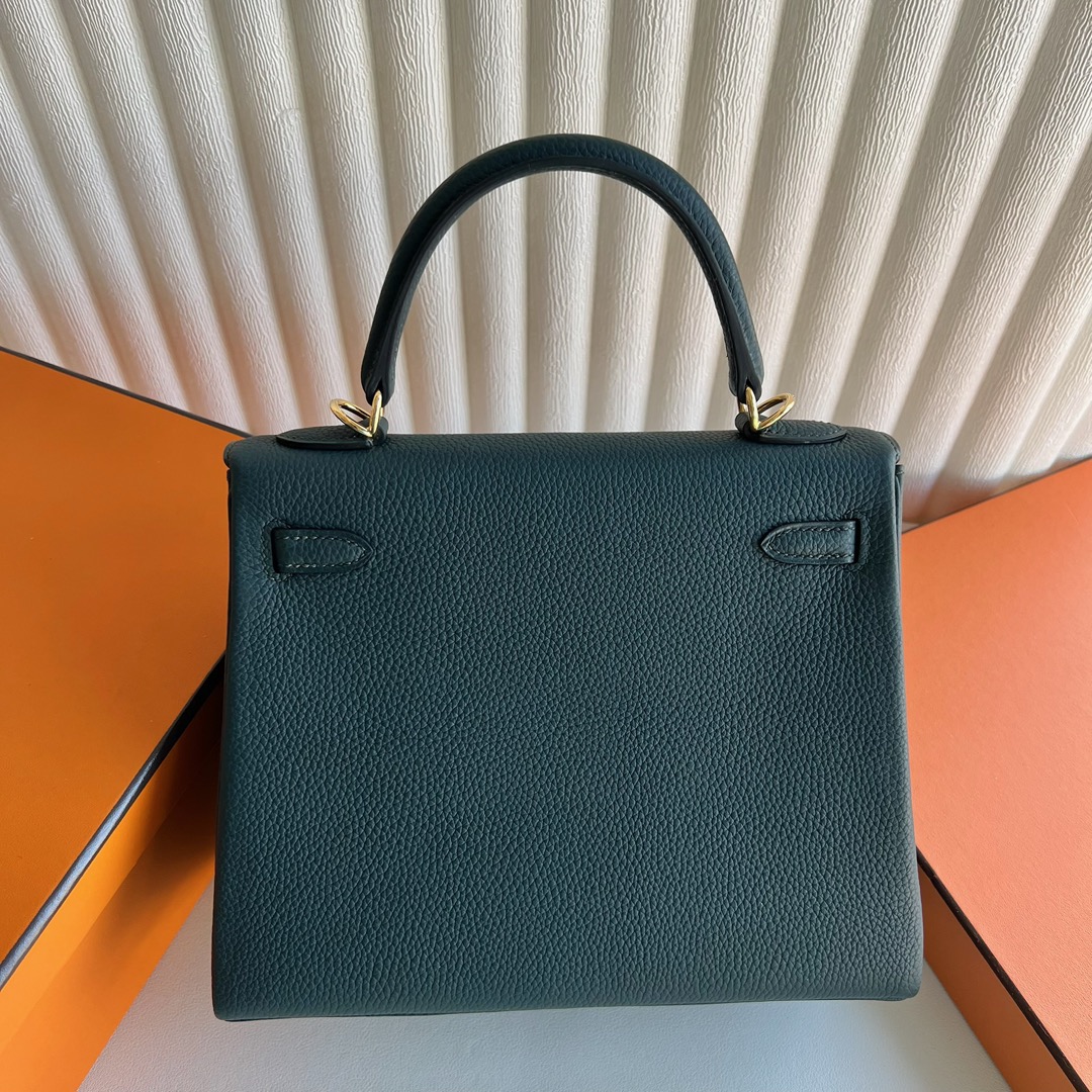 愛馬仕入門款凱莉包實拍圖Hermes Kelly 25 Togo 6O Vert cypres松柏綠 柏樹綠 金色五金