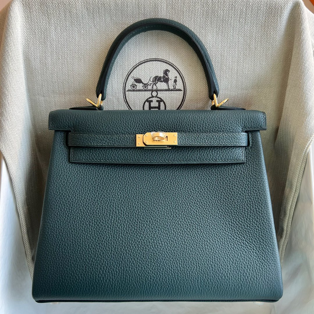 愛馬仕入門款凱莉包實拍圖Hermes Kelly 25 Togo 6O Vert cypres松柏綠 柏樹綠 金色五金