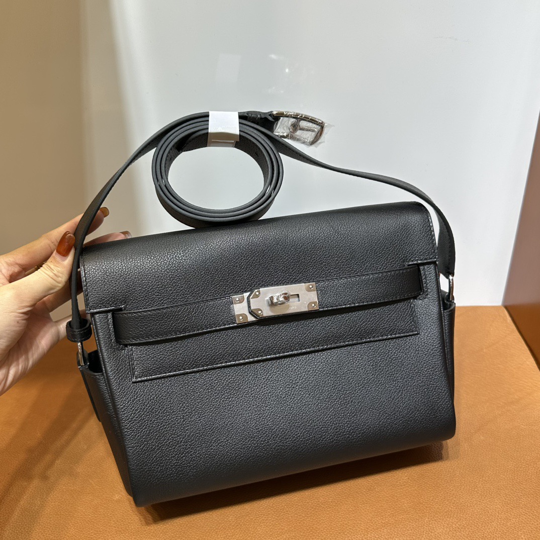 愛馬仕男包郵差包價格多少錢 Hermes Kelly Messenger Evercolor Ck89 Noir黑色銀色五金-Qatar Kuwait Hermes Birkin Kelly Lindy bag 愛馬仕男包郵差包價格多少錢 Hermes Kelly Messenger Evercolor Ck89 Noir黑色銀色五金