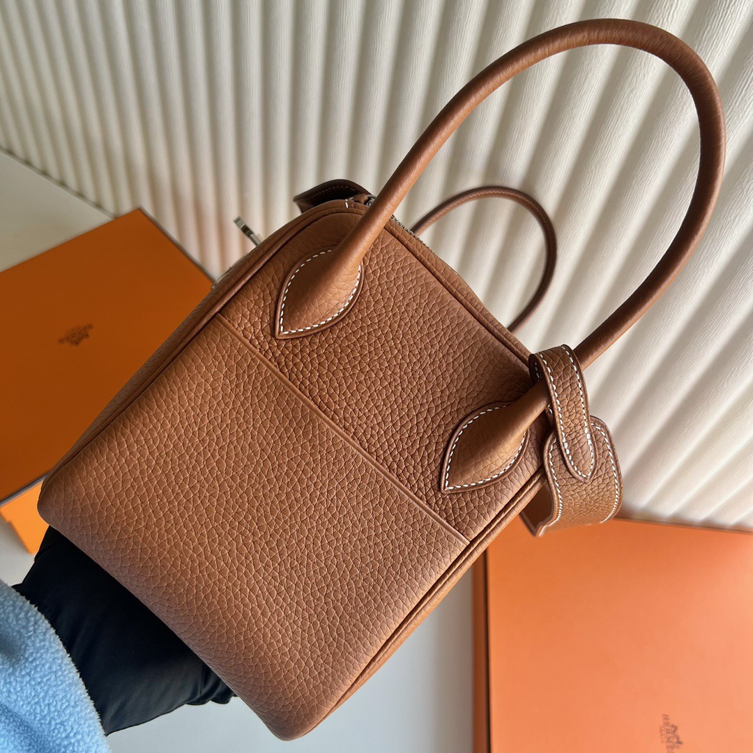 愛馬仕琳迪包26價格 Hermes Lindy 26 Clemence Gold 金棕色 銀色五金