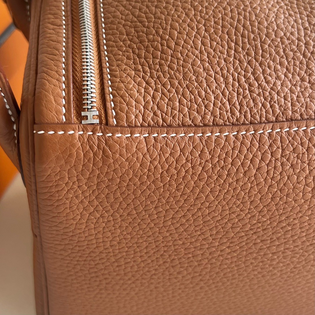 愛馬仕琳迪包26價格 Hermes Lindy 26 Clemence Gold 金棕色 銀色五金