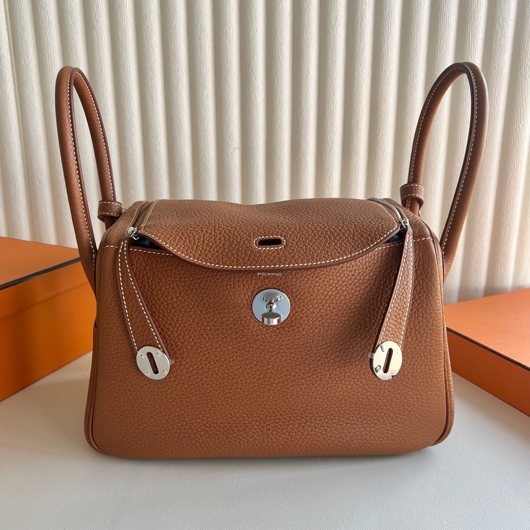 愛馬仕琳迪包26價格 Hermes Lindy 26 Clemence Gold 金棕色 銀色五金