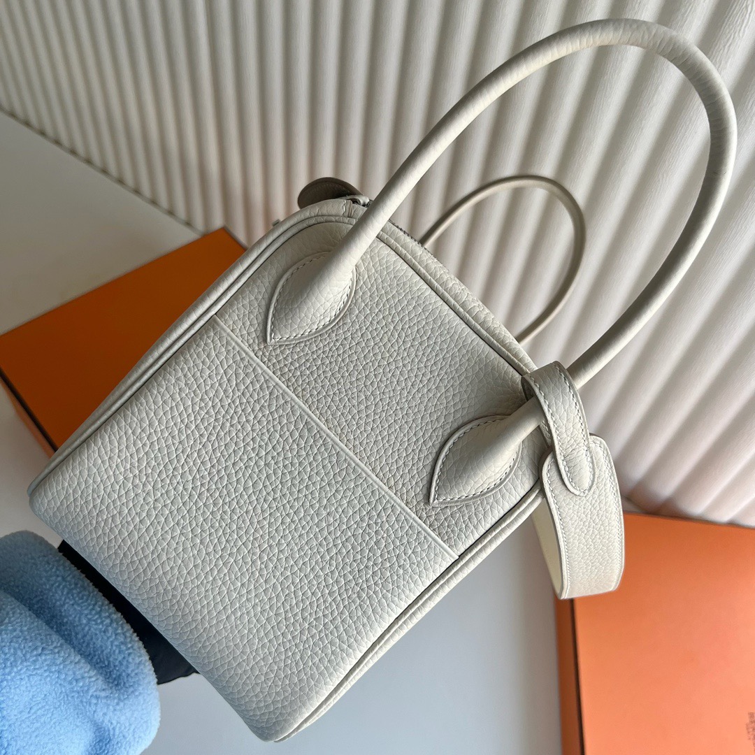愛馬仕lindy價格多少錢 Hermes Lindy 26 Clemence Ck10 Craie奶昔白 銀色五金