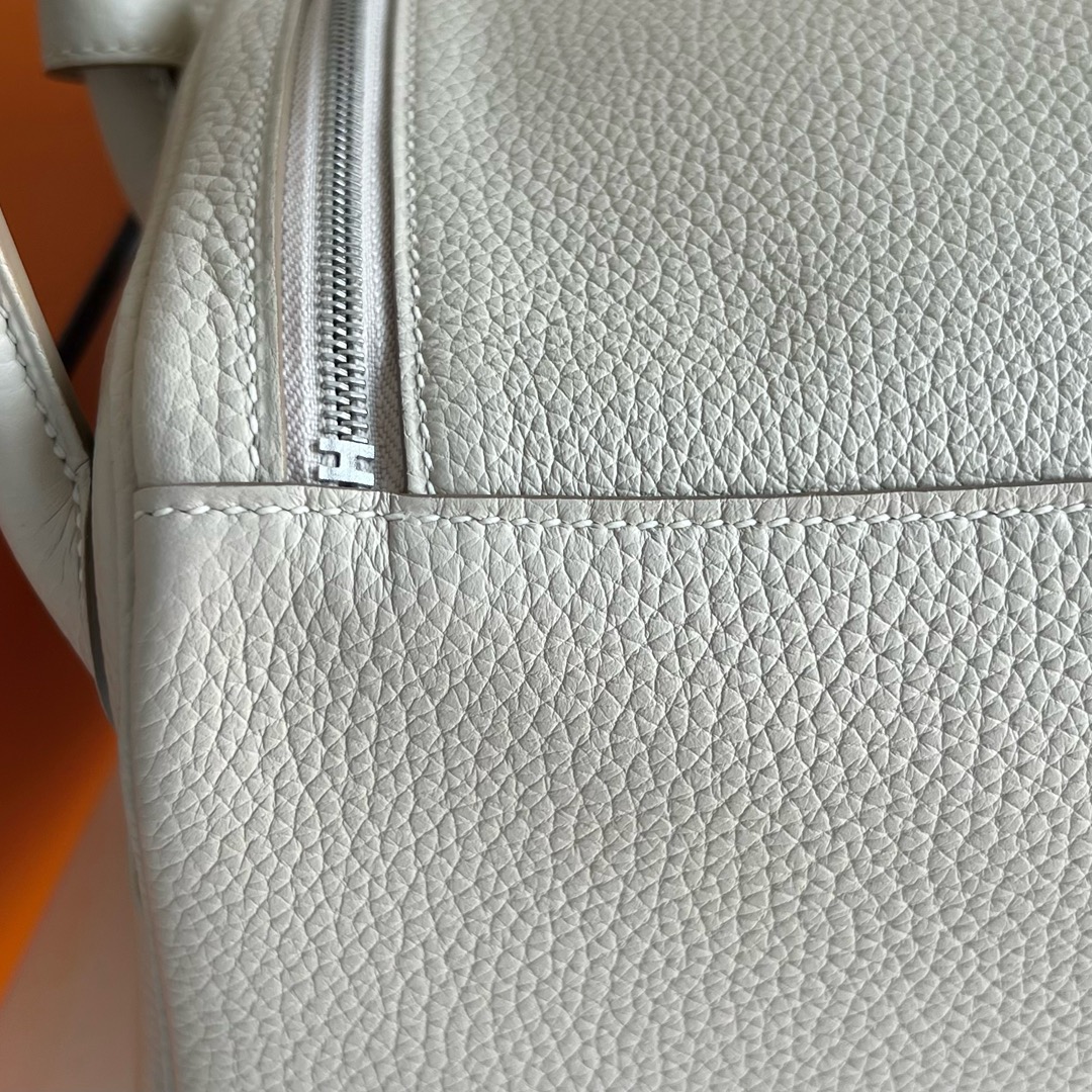 愛馬仕lindy價格多少錢 Hermes Lindy 26 Clemence Ck10 Craie奶昔白 銀色五金