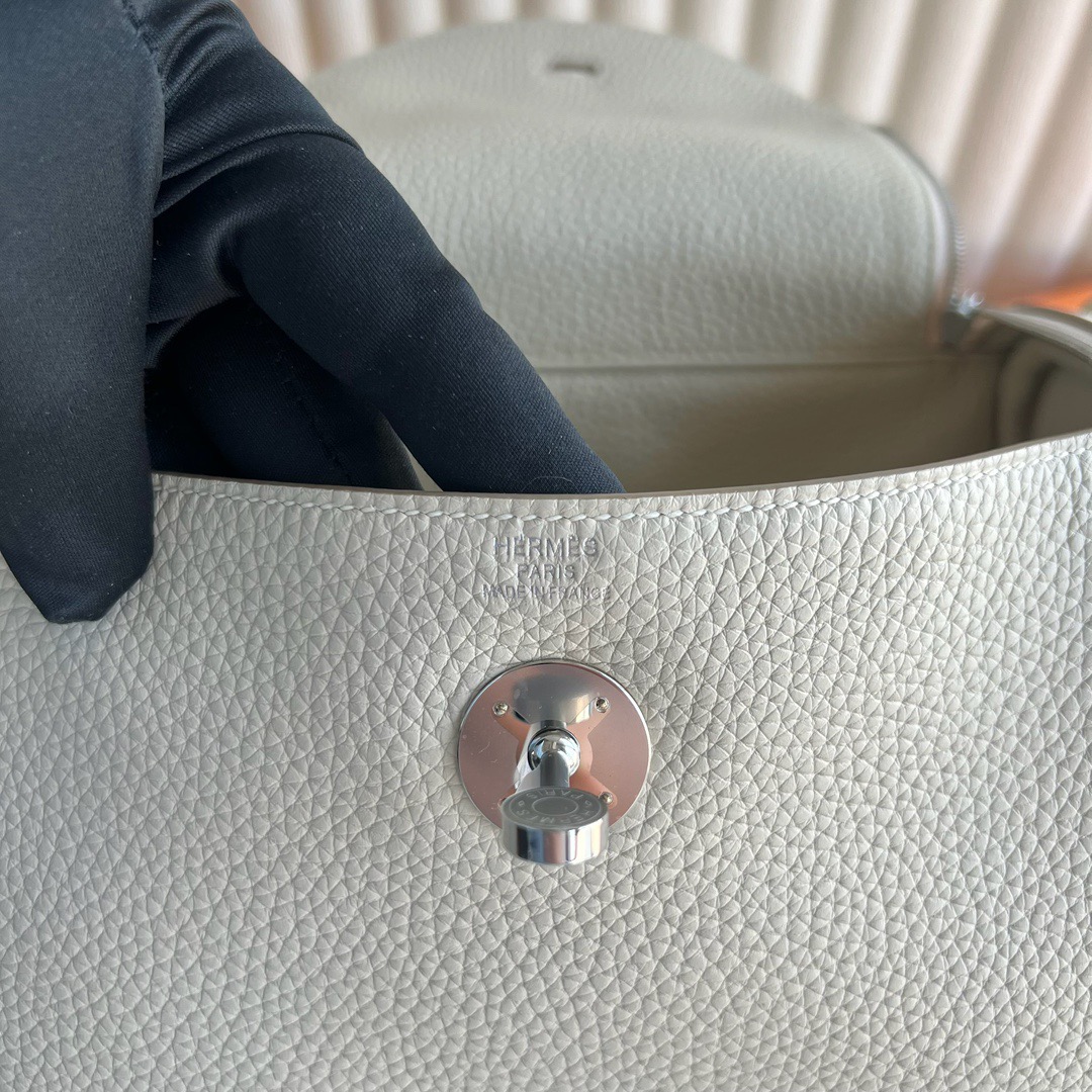愛馬仕lindy價格多少錢 Hermes Lindy 26 Clemence Ck10 Craie奶昔白 銀色五金