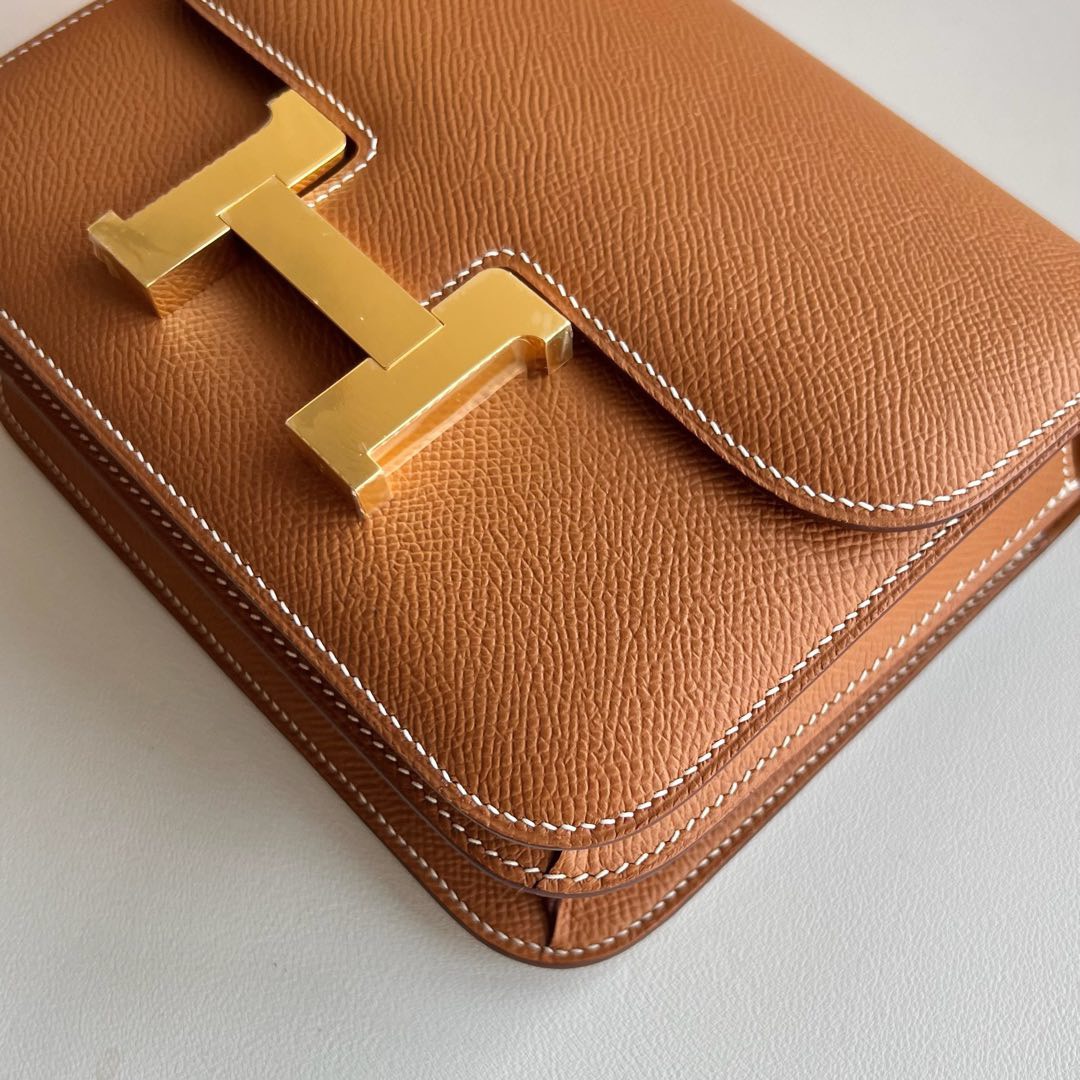 愛馬仕康康包18和19區別 Hermes Constance 18 Epsom 鏡子款式金棕色金色五金
