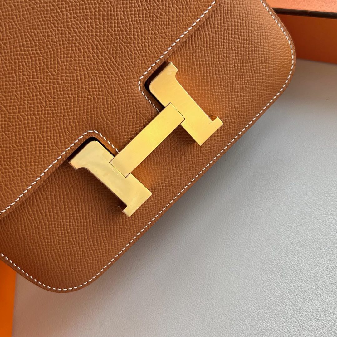 愛馬仕康康包18和19區別 Hermes Constance 18 Epsom 鏡子款式金棕色金色五金