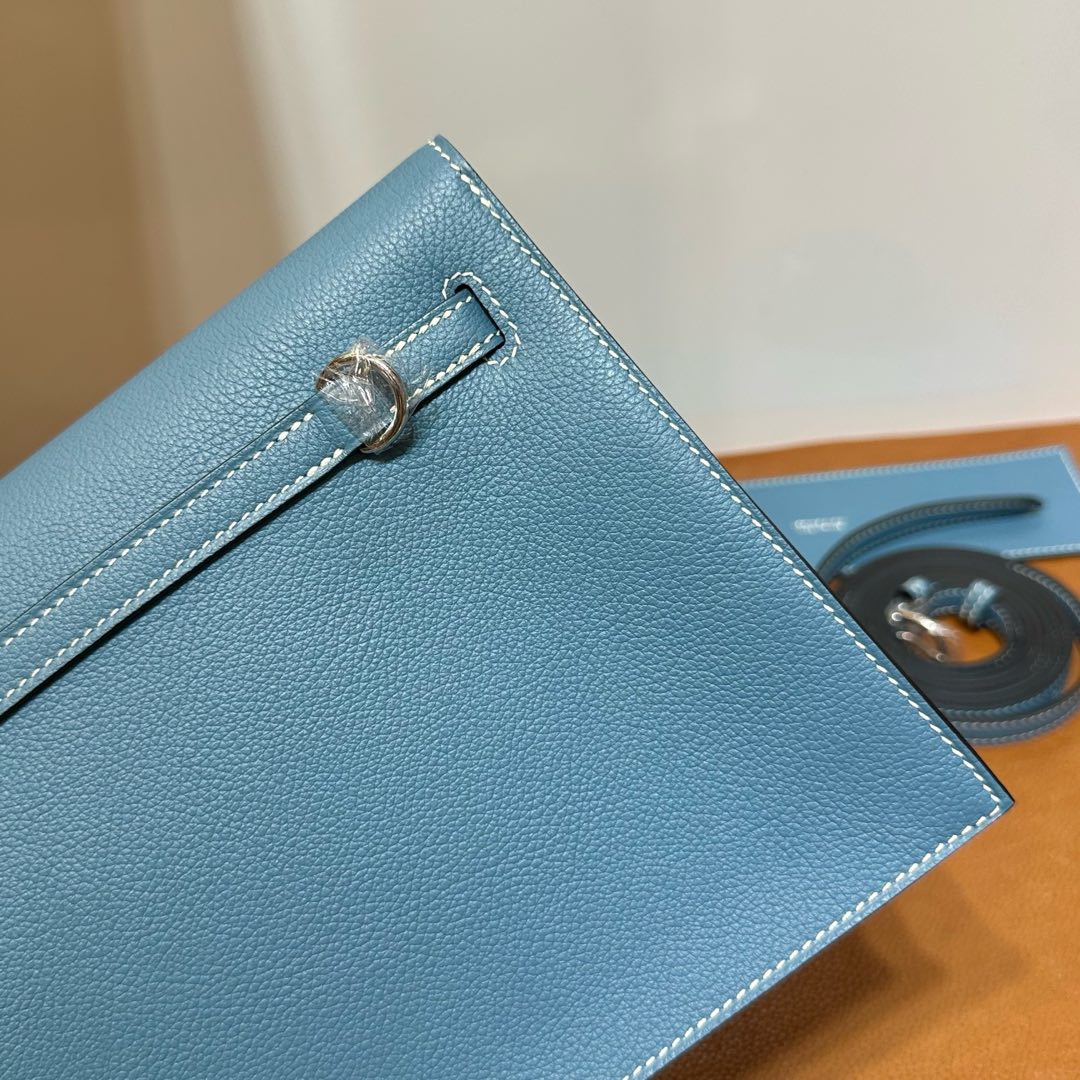 愛馬仕跳舞包正價多少錢 Hermes Kelly danse Evercolor New bleu jean新牛仔藍銀色五金