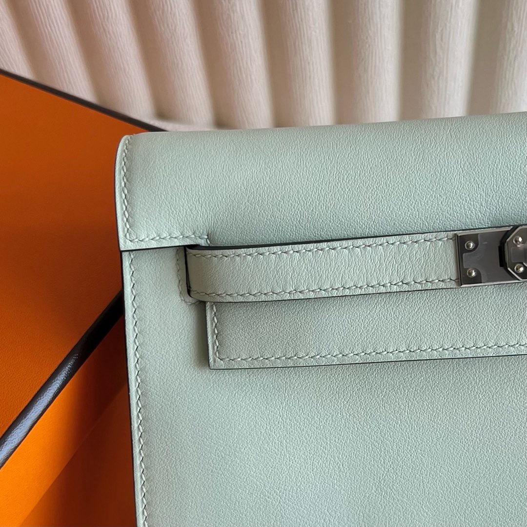 愛馬仕跳舞包底托怎麼用 Hermes Kelly danse Swift 0S Vert Fizz氣泡綠銀色五金