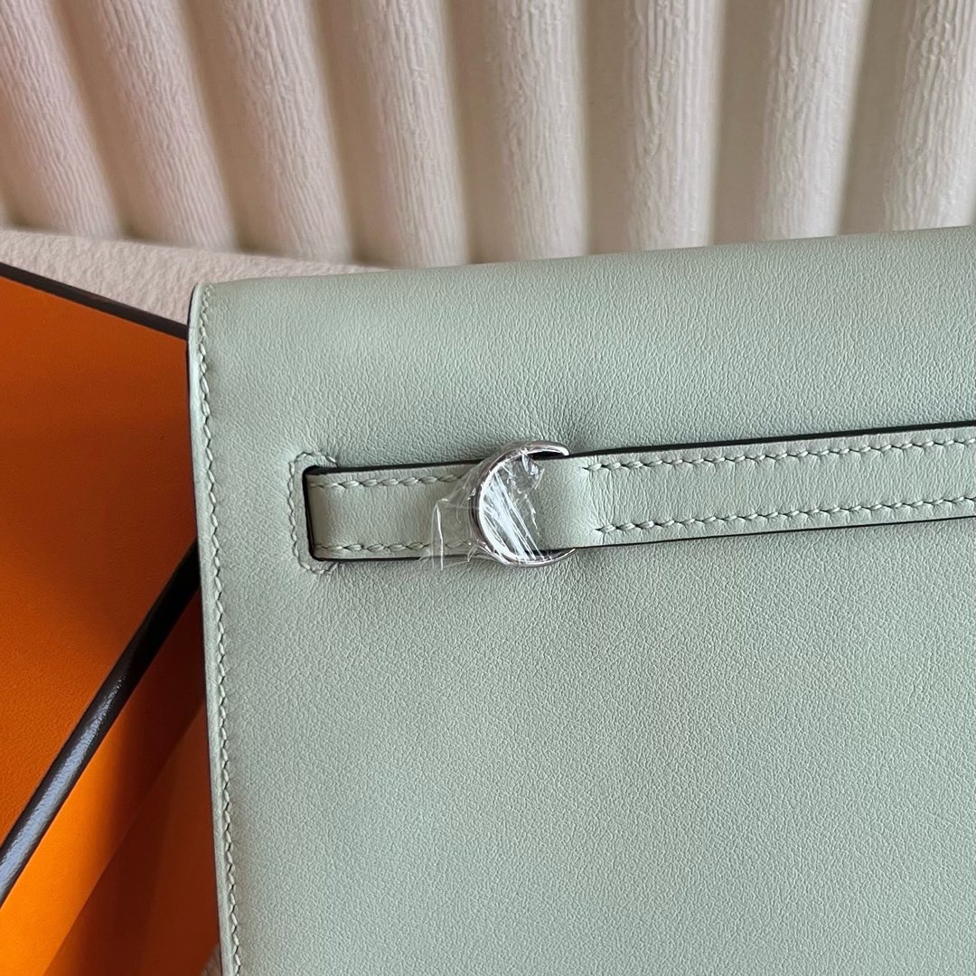 愛馬仕跳舞包底托怎麼用 Hermes Kelly danse Swift 0S Vert Fizz氣泡綠銀色五金