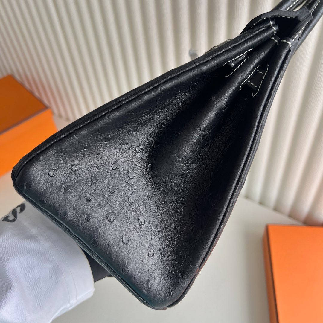 愛馬仕鴕鳥皮鉑金女包價格 Hermes Birkin 25 原廠南非鴕鳥皮黑色走白色線馬蹄印拉丝銀色五金