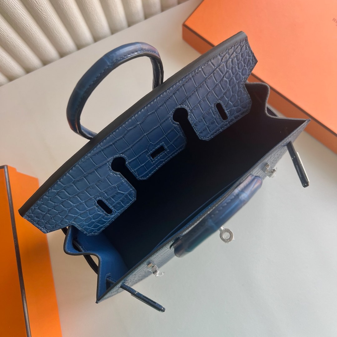 愛馬仕女包鉑金包價格 Hermes Birkin Sellier 25 Aizome特殊藍染倒v灣鱷鱷魚皮 銀色五金