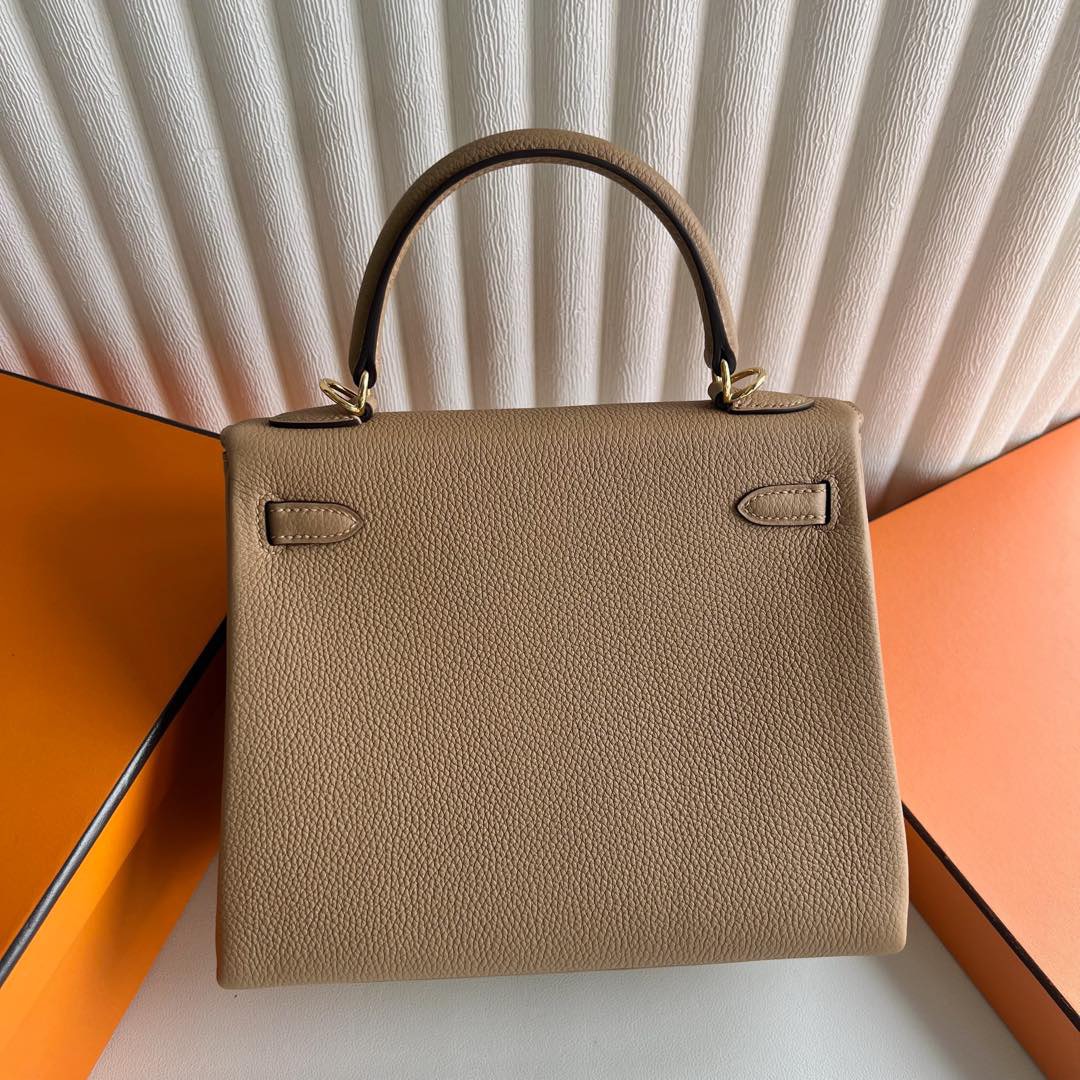 愛馬仕凱莉包是什麼價格 Hermes Kelly Retourne 25 Togo 0M Chai 奶茶色金色五金