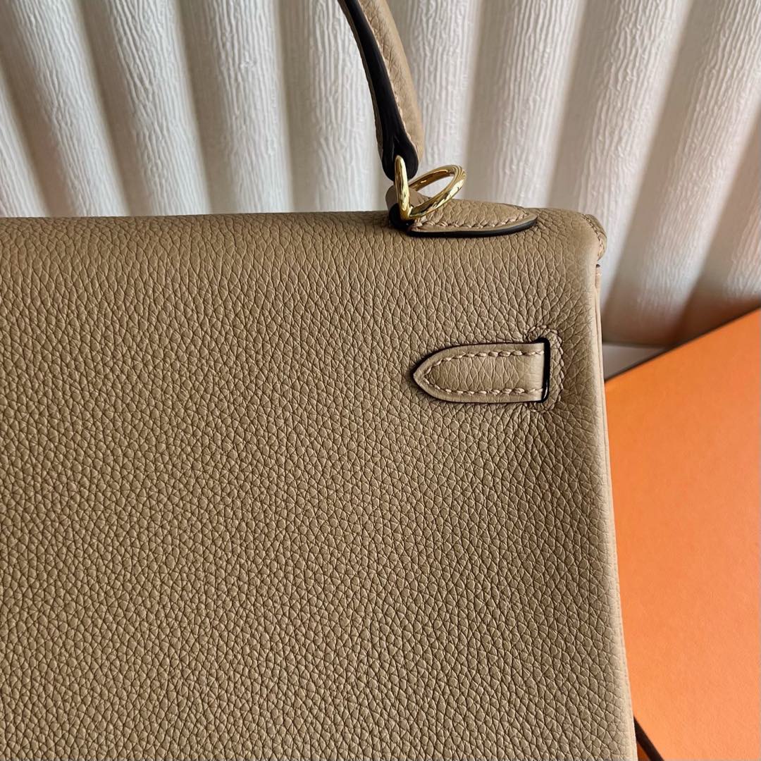 愛馬仕凱莉包是什麼價格 Hermes Kelly Retourne 25 Togo 0M Chai 奶茶色金色五金