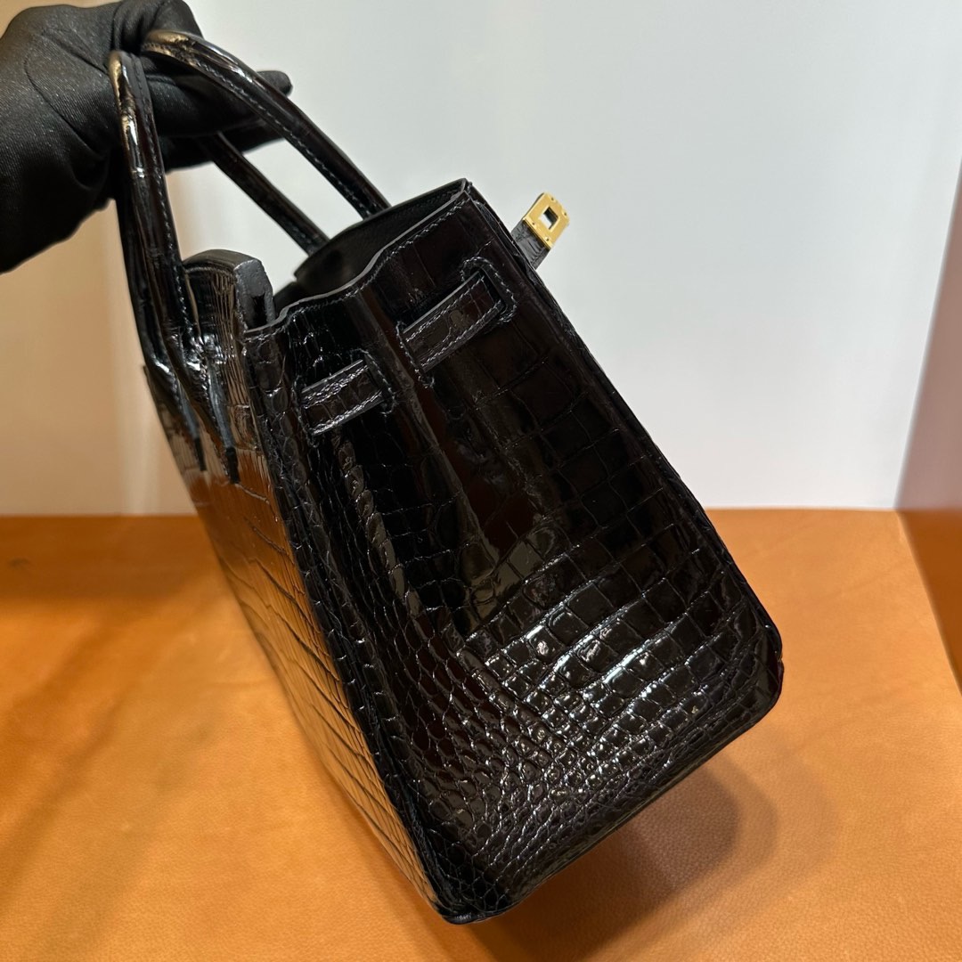 愛馬仕鱷魚皮女包鉑金包 Hermes Birkin 25 HCP 亮面“V”倒V灣鱷鱷魚皮黑色金色五金