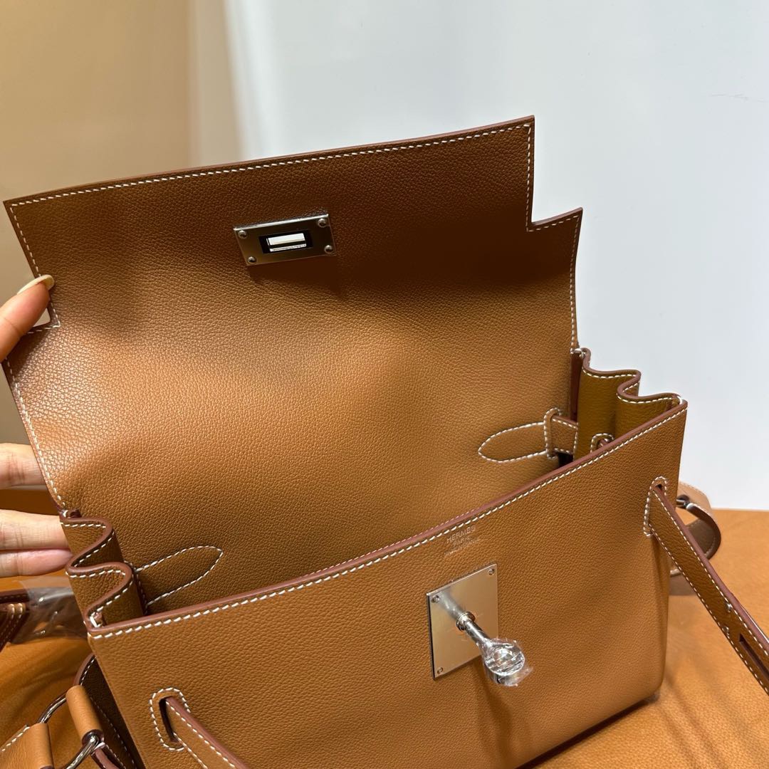 愛馬仕郵差包專櫃價格多少錢 Hermes Kelly Messenger Evercolor CK37 Gold金棕色 銀色五金