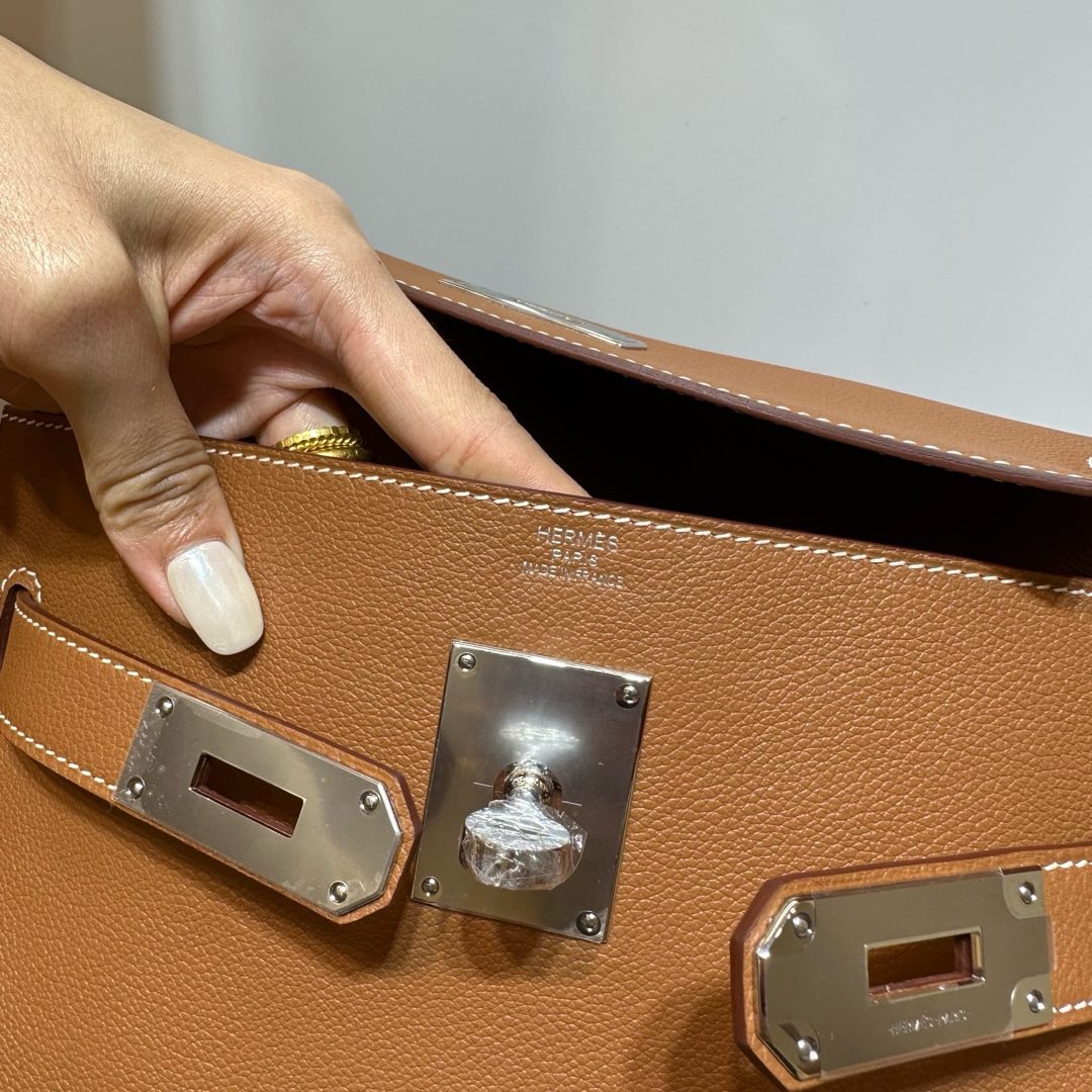愛馬仕郵差包專櫃價格多少錢 Hermes Kelly Messenger Evercolor CK37 Gold金棕色 銀色五金