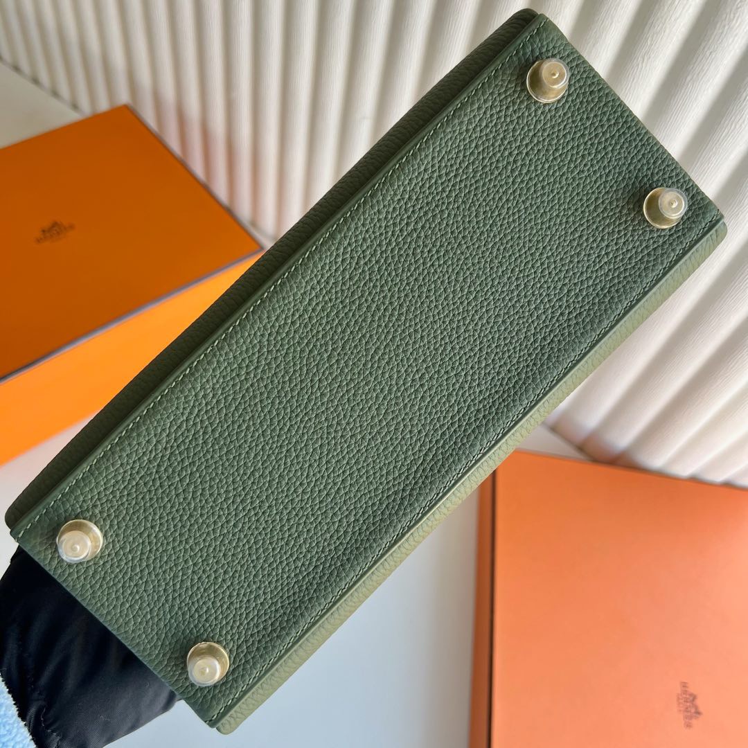愛馬仕凱莉包25寸價格 Hermes Kelly Retourne 25 Togo Color V6 Canopée 叢林綠金色五金