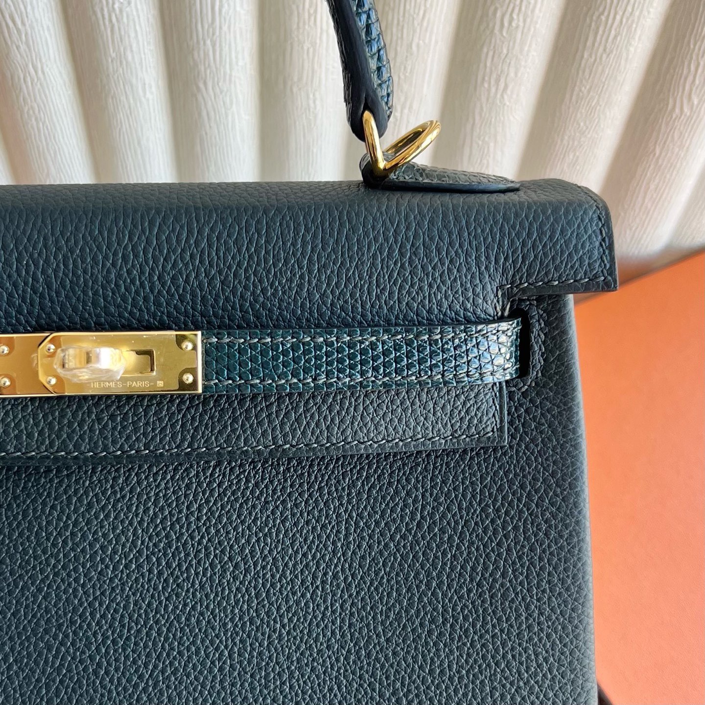 愛馬仕凱莉包什麼價格Hermes Kelly Retourne 25 Touch Togo/Lizard Vert rousseau盧梭綠 Vert cypres松柏綠