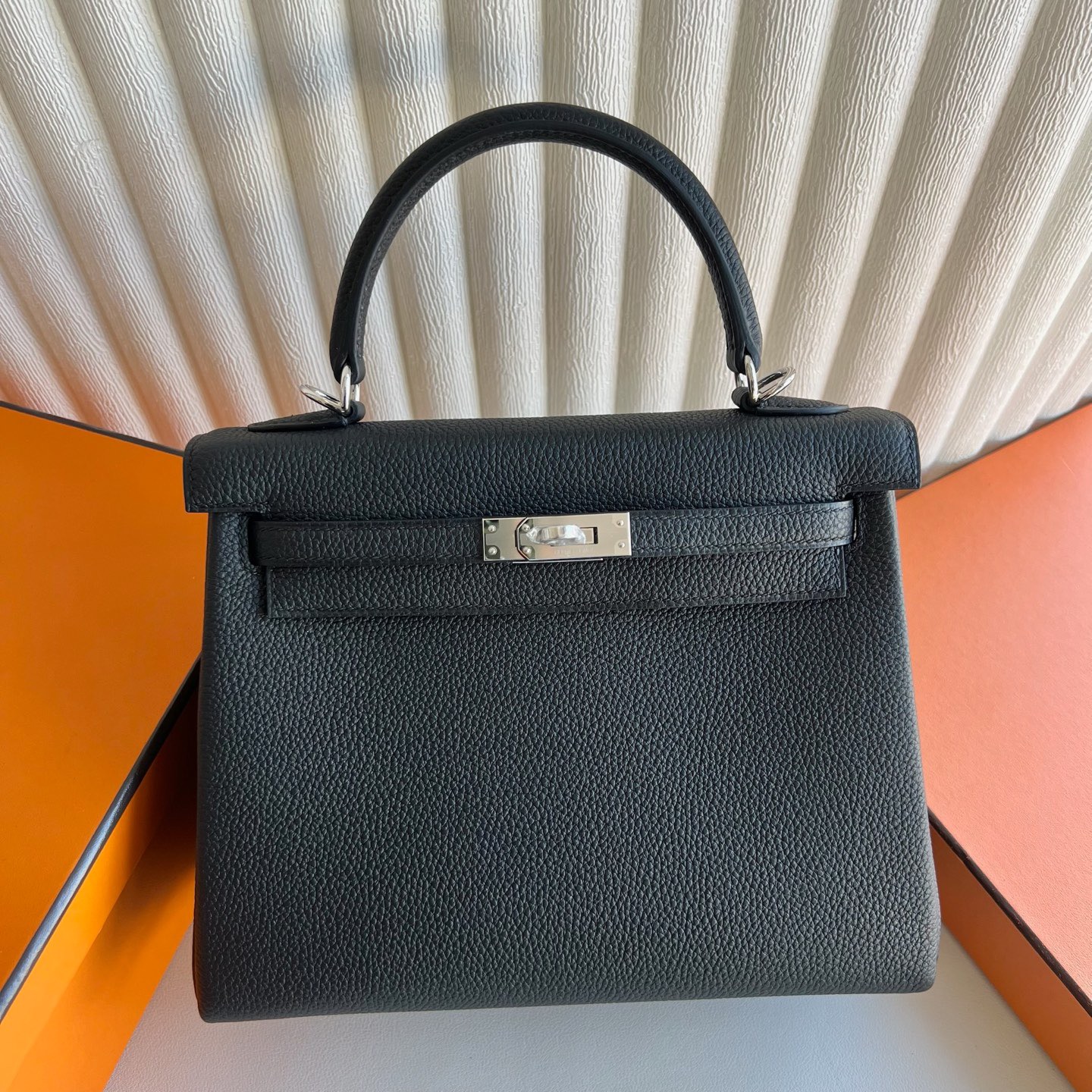 愛馬仕凱莉25多少錢UAE Dubai Hermes Kelly Retourne 25 Togo CK89 Noir黑色