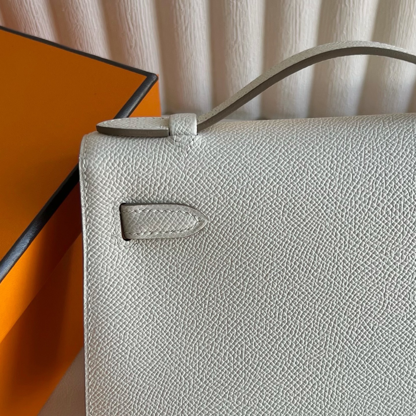 愛馬仕迷你凱莉多少錢一個 Hermes Mini Kelly Pochette Epsom CK10 Craie奶昔白 銀色五金