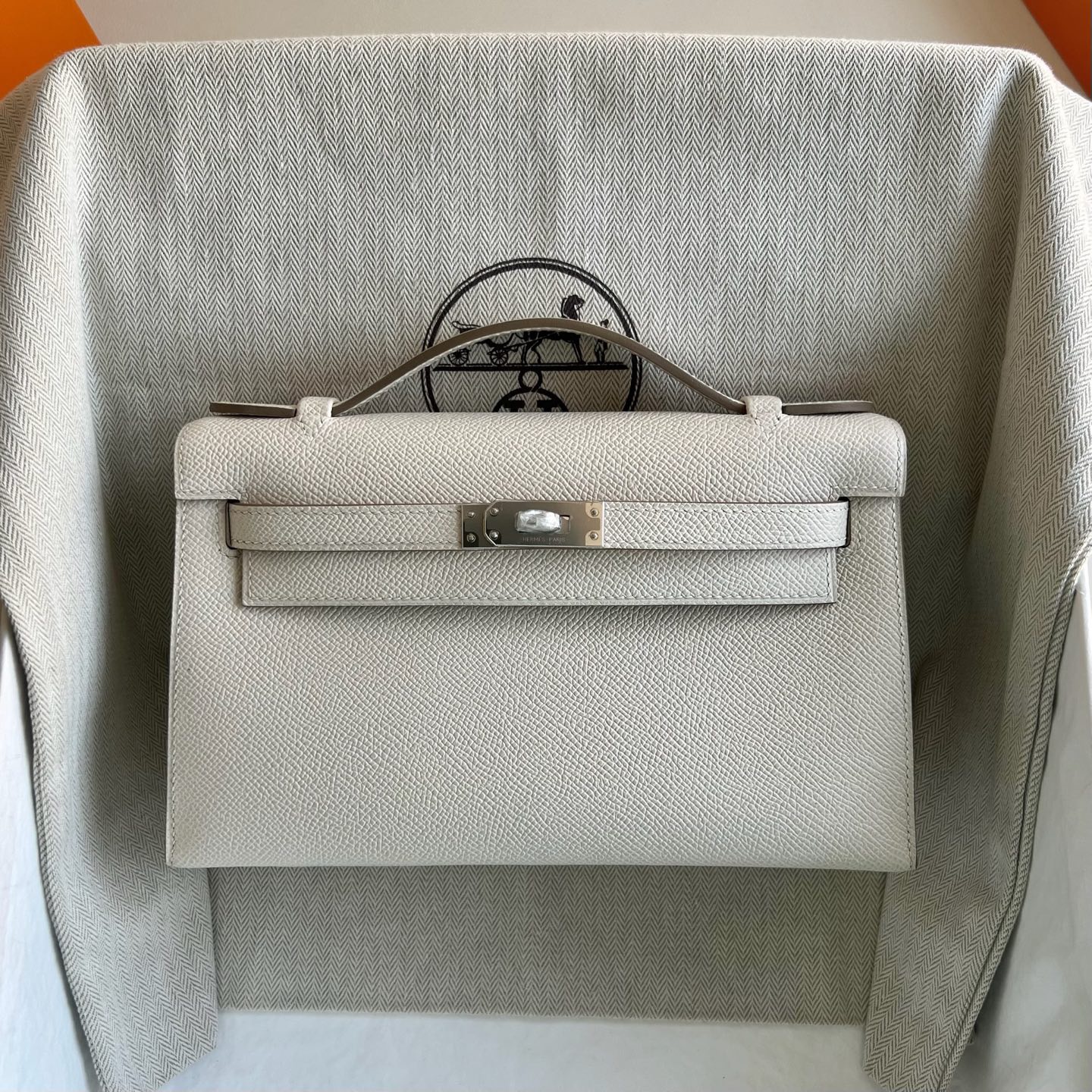 愛馬仕迷你凱莉多少錢一個 Hermes Mini Kelly Pochette Epsom CK10 Craie奶昔白 銀色五金