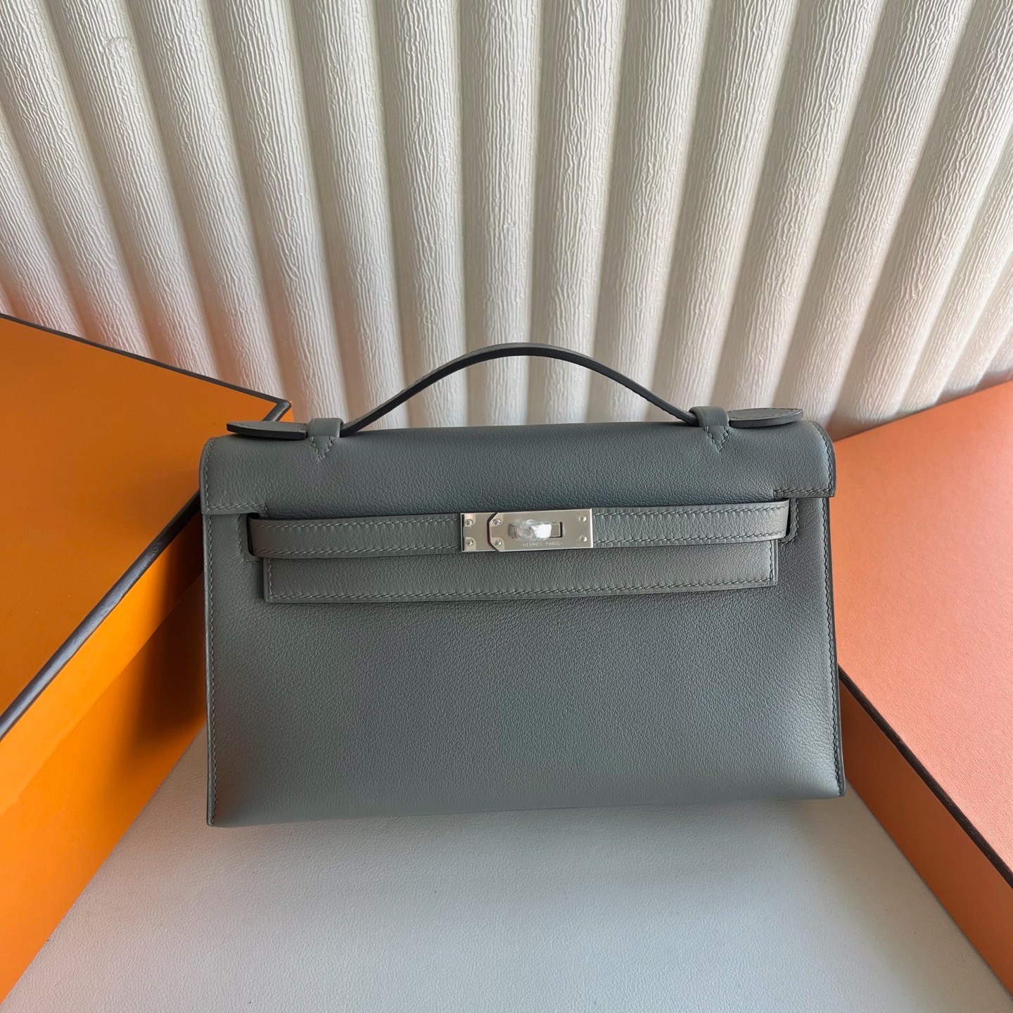 愛馬仕凱莉一代與二代的區別 Hermes Kelly Pochette Swift Gris Meyer 積雨雲灰銀色五金