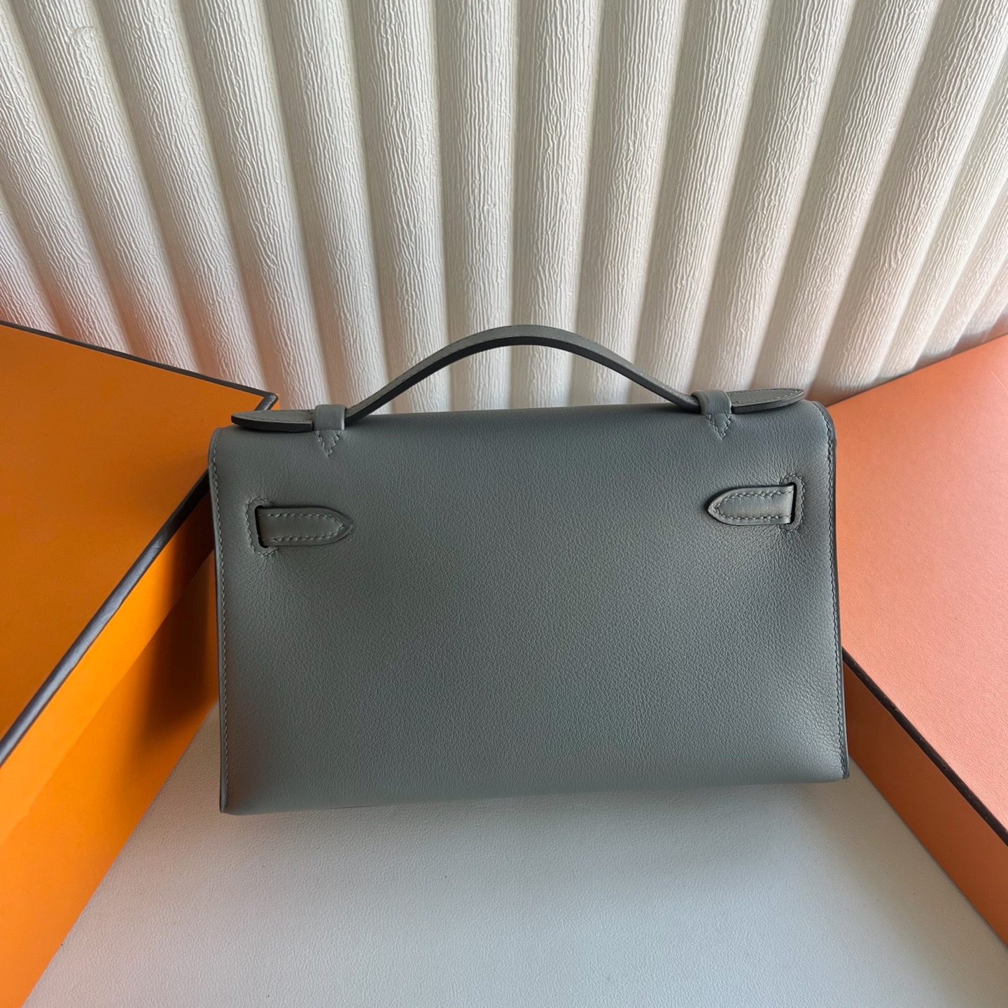 愛馬仕凱莉一代與二代的區別 Hermes Kelly Pochette Swift Gris Meyer 積雨雲灰銀色五金