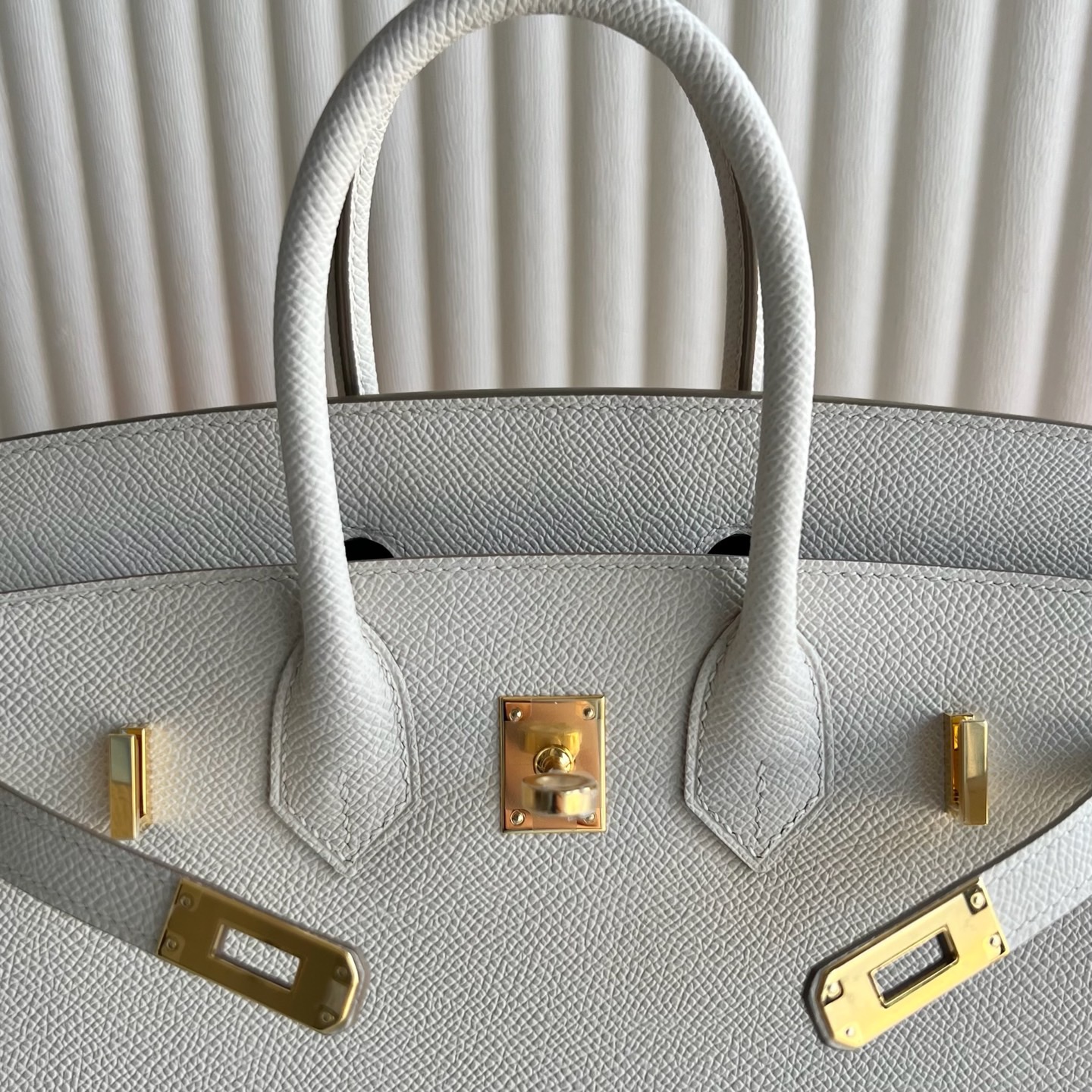 愛馬仕鉑金包25寸專櫃價格Hermes Birkin 25 Epsom 奶昔白內拼金棕色 金色五金