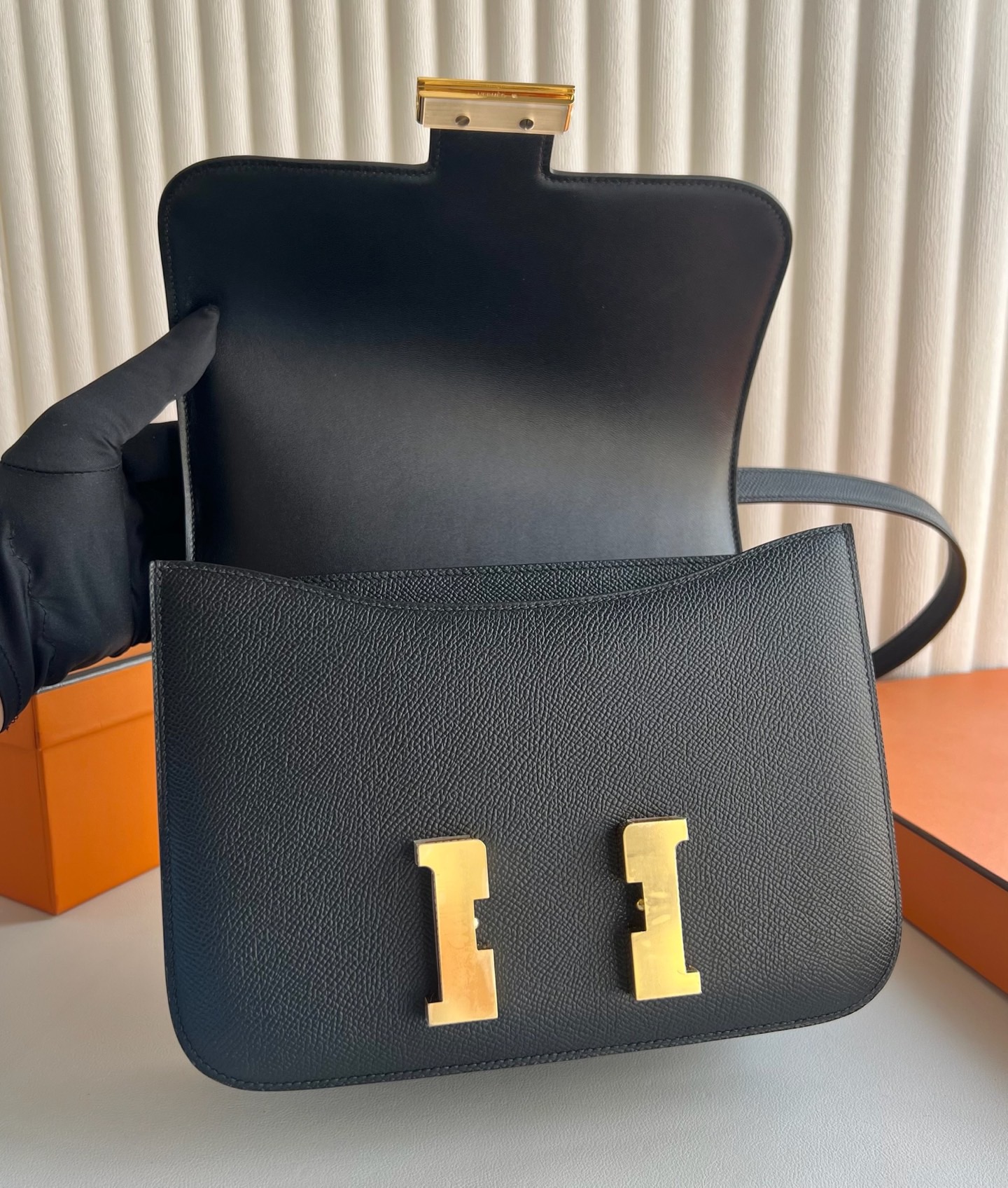 愛馬仕包包康康24尺寸 Hermes Constance 24 Epsom Nior黑色金色五金