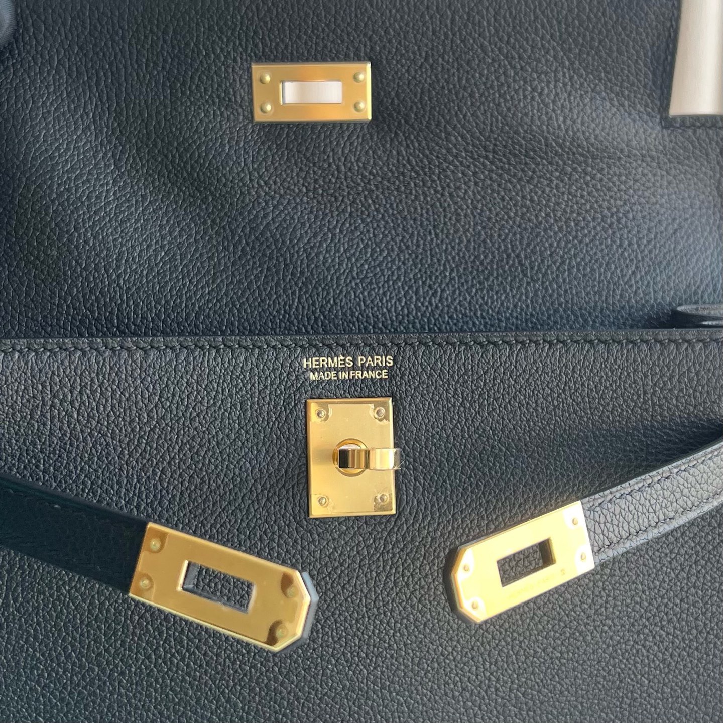 愛馬仕跳舞包泰國價格Hermes Kelly Danse Evercolor Noir黑色 金色五金