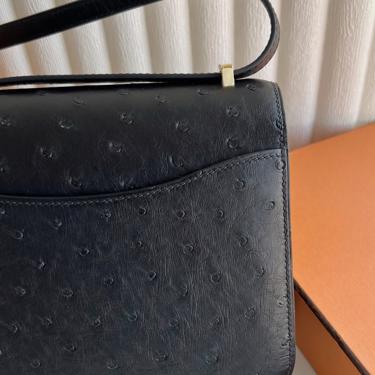 愛馬仕康斯坦斯尺寸一覽表 Hermes Constance Mini Ostrich鴕鳥皮黑色金色五金