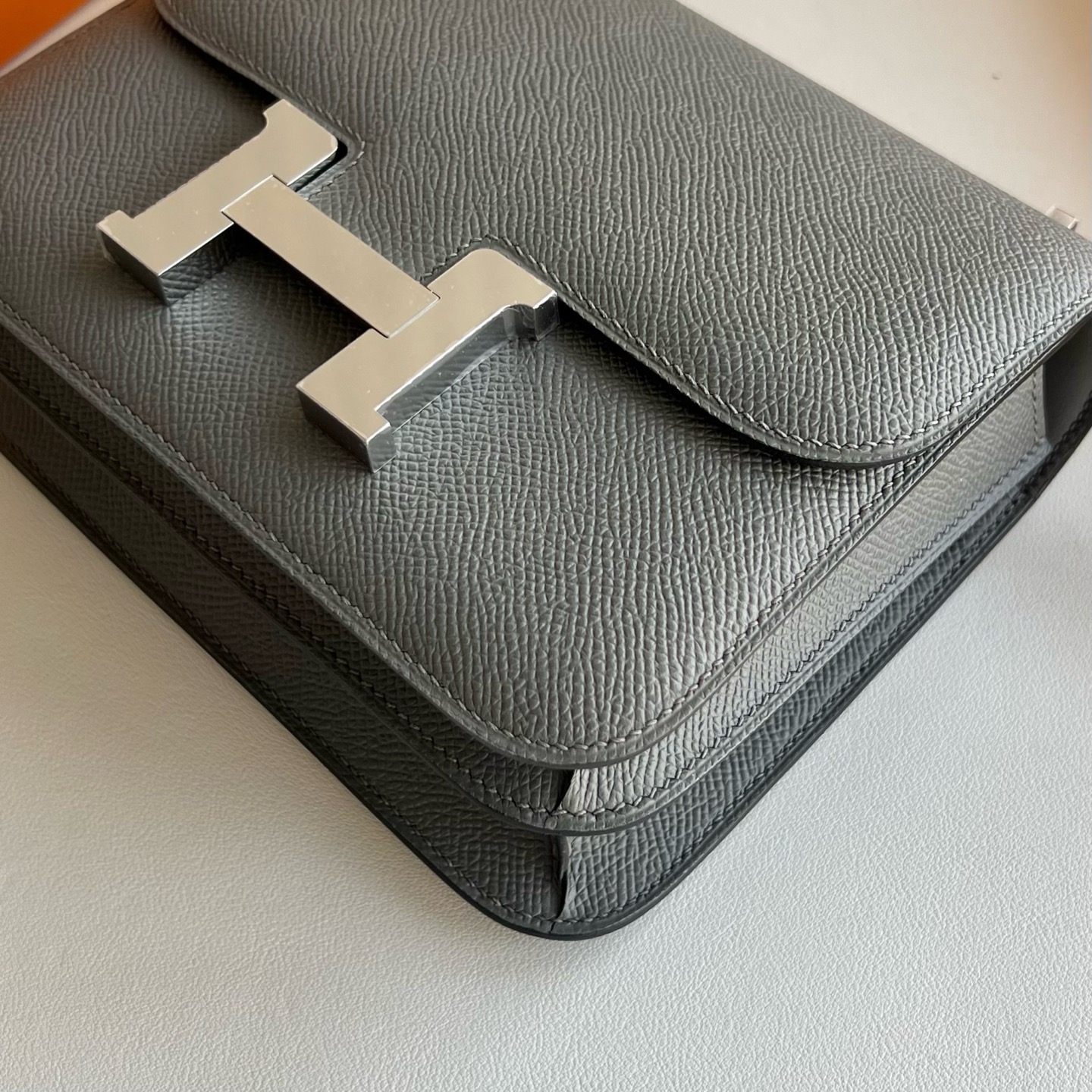 愛馬仕空姐包馬來西亞專櫃多少錢 Hermes Constance Mini 18 Epsom Gris Meyer積雨雲灰