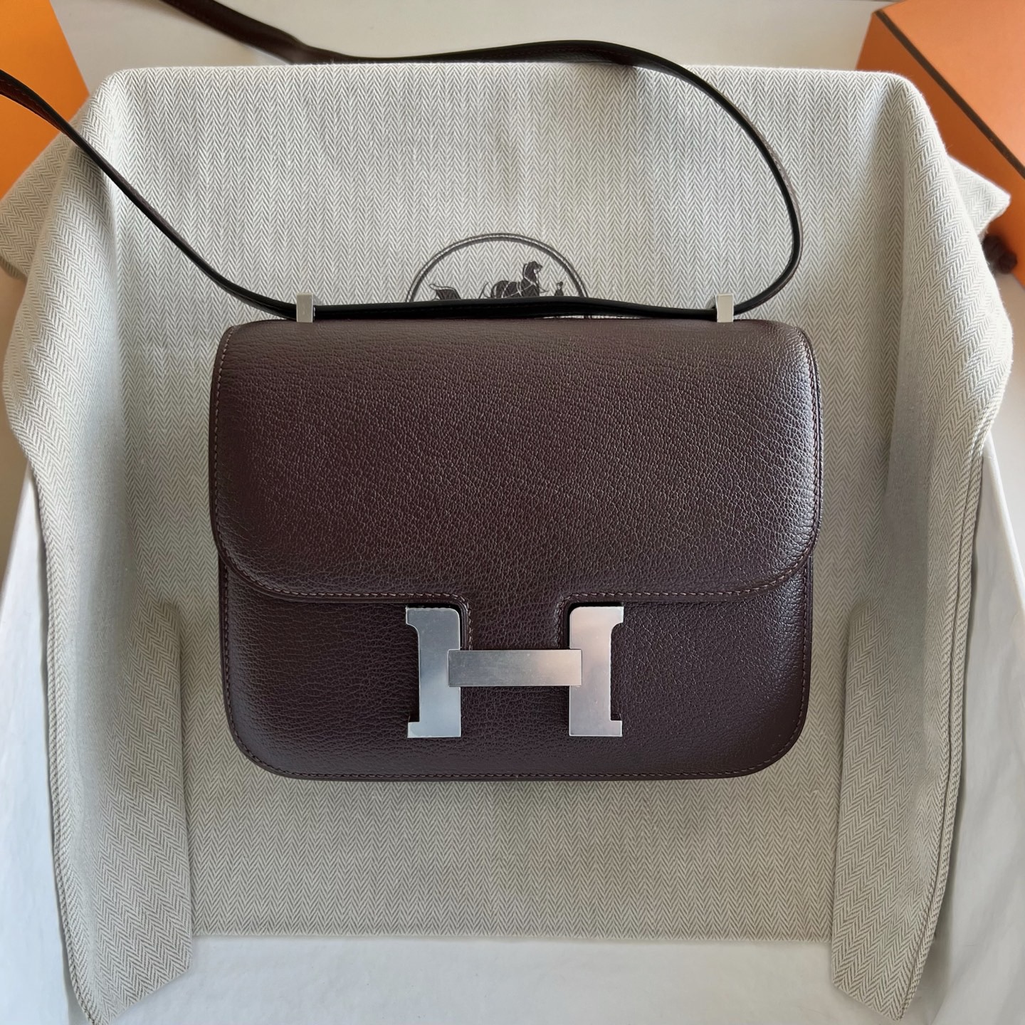 愛馬仕康康包19的尺寸 Hermes Constance 18 山羊皮 0G Rouge Sellier馬鞍紅銀色五金