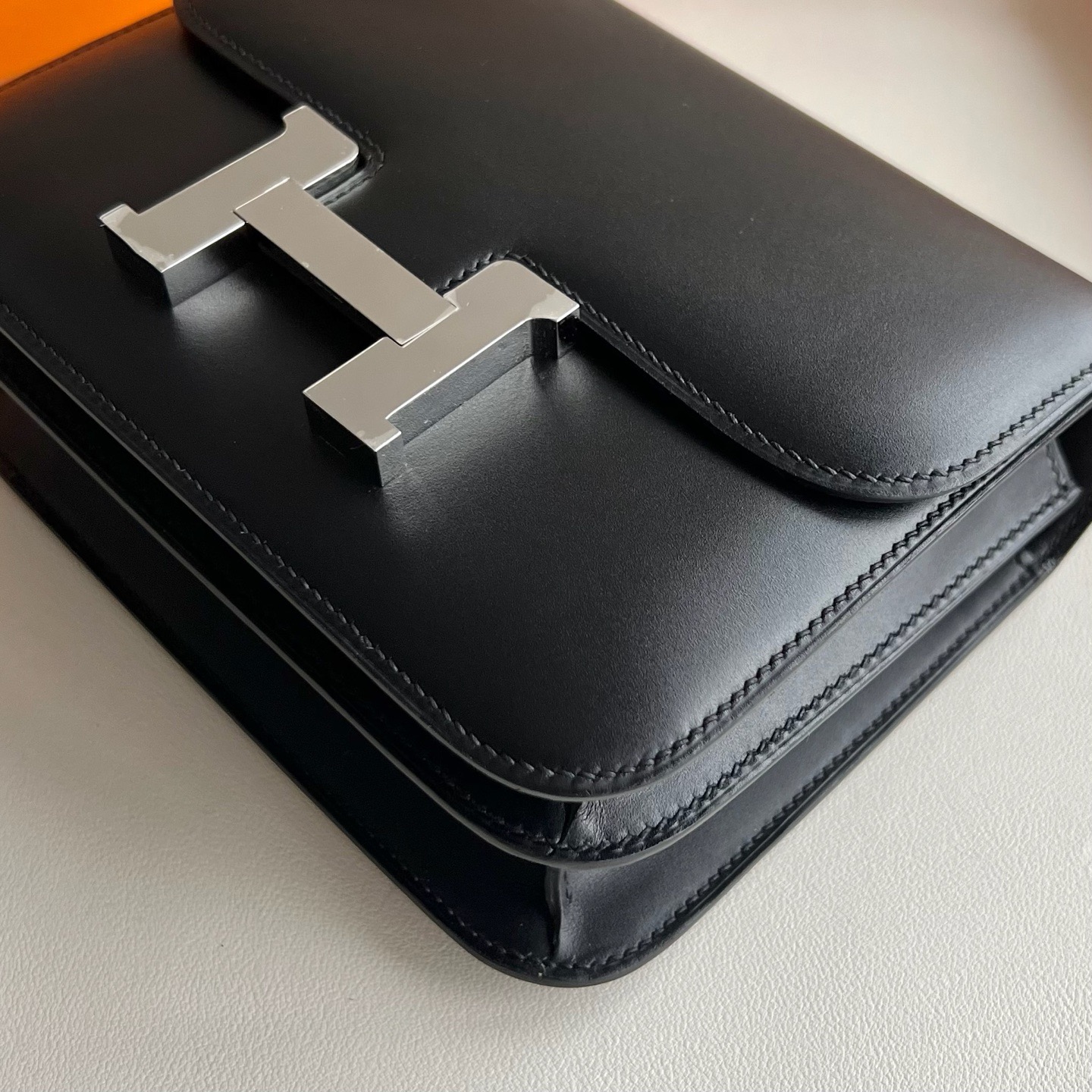 愛馬仕康康包馬來西亞官方圖片Hermes Constance 18 Tadelakt Nior黑色銀色五金